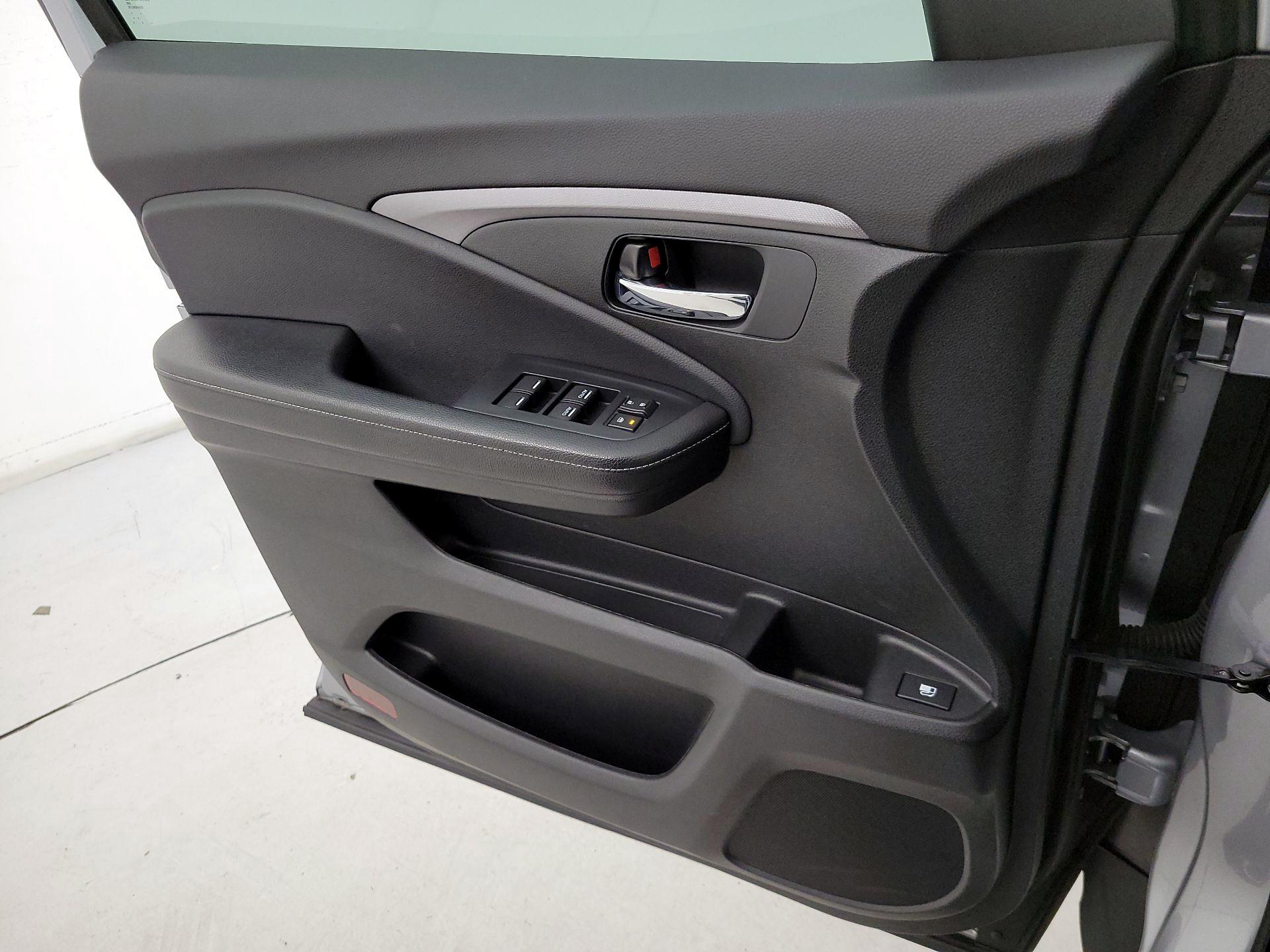 Thumbnail: 2021 Honda Ridgeline - 12