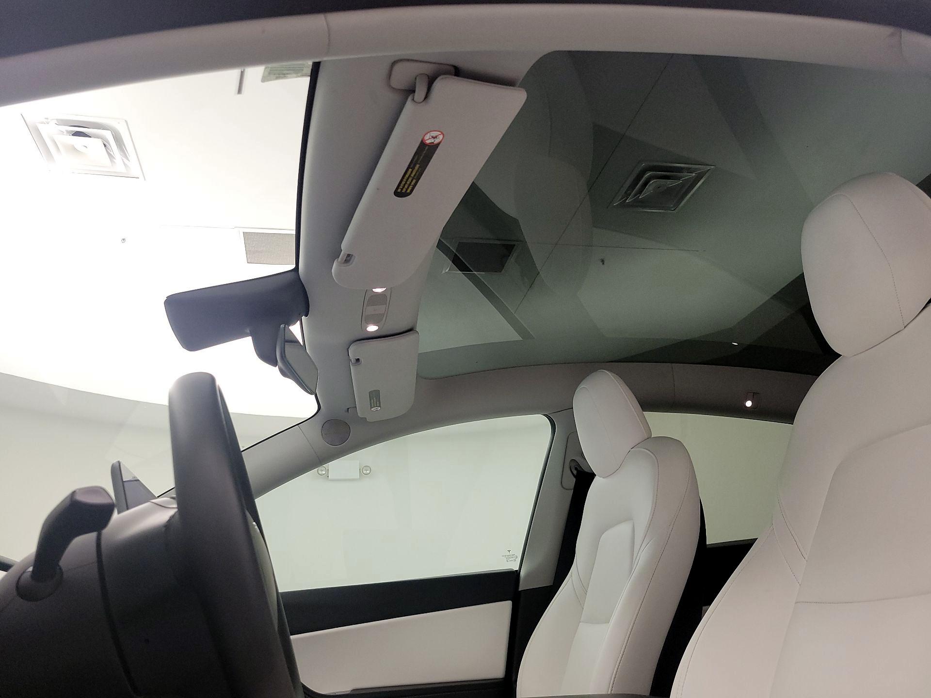 Thumbnail: 2021 Tesla Model Y - 19