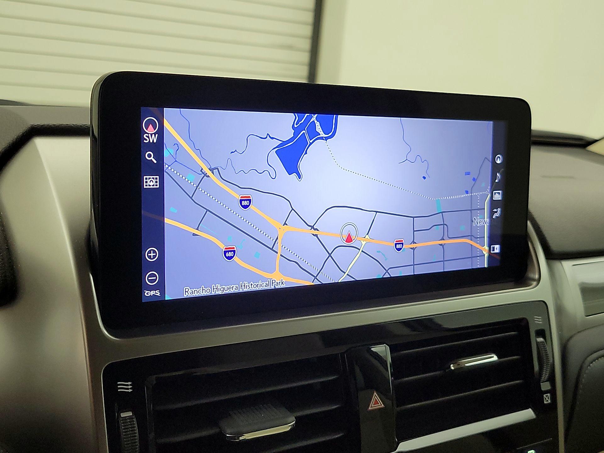 Thumbnail: 2022 Lexus GX - 14