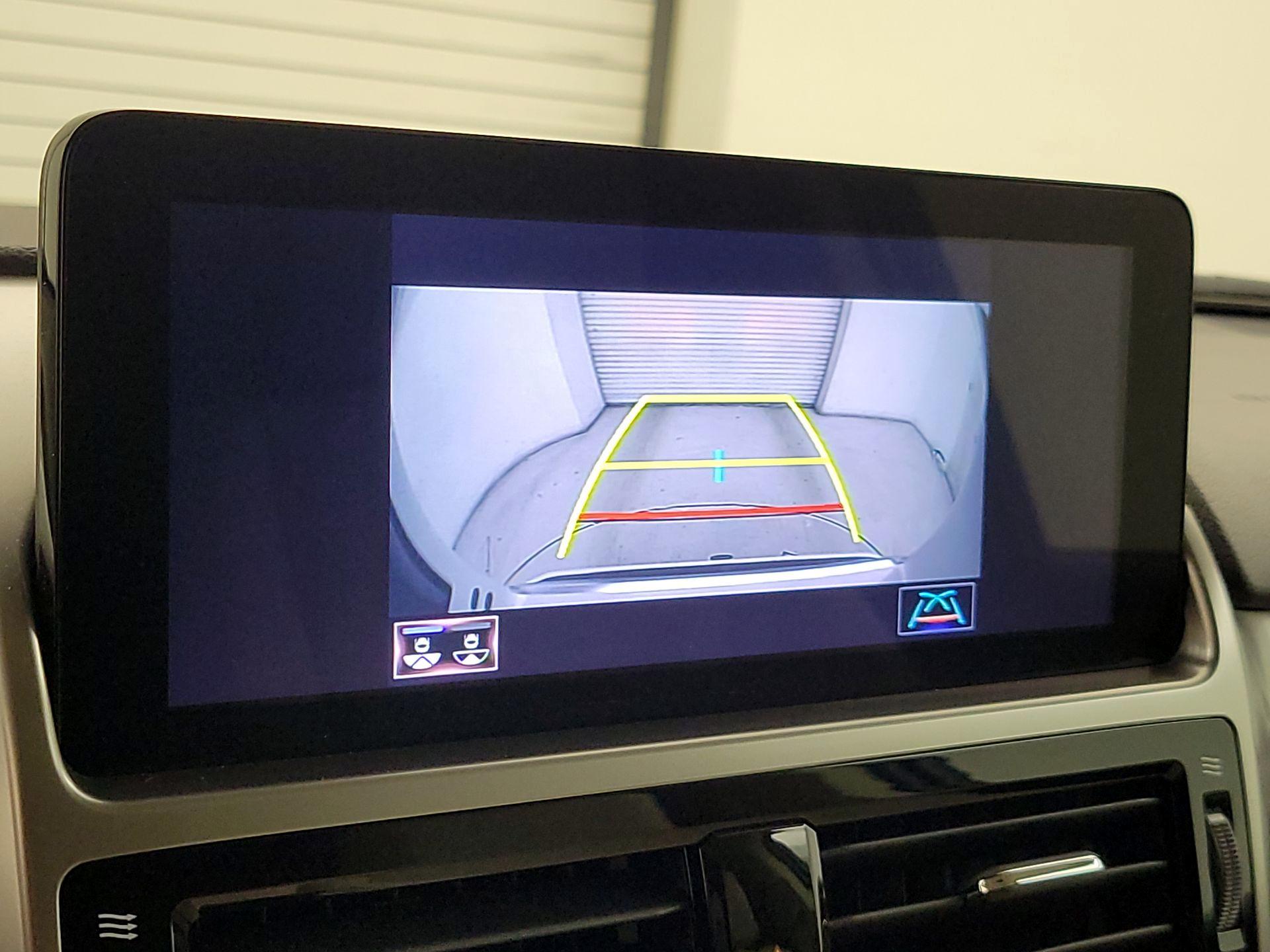 Thumbnail: 2022 Lexus GX - 15