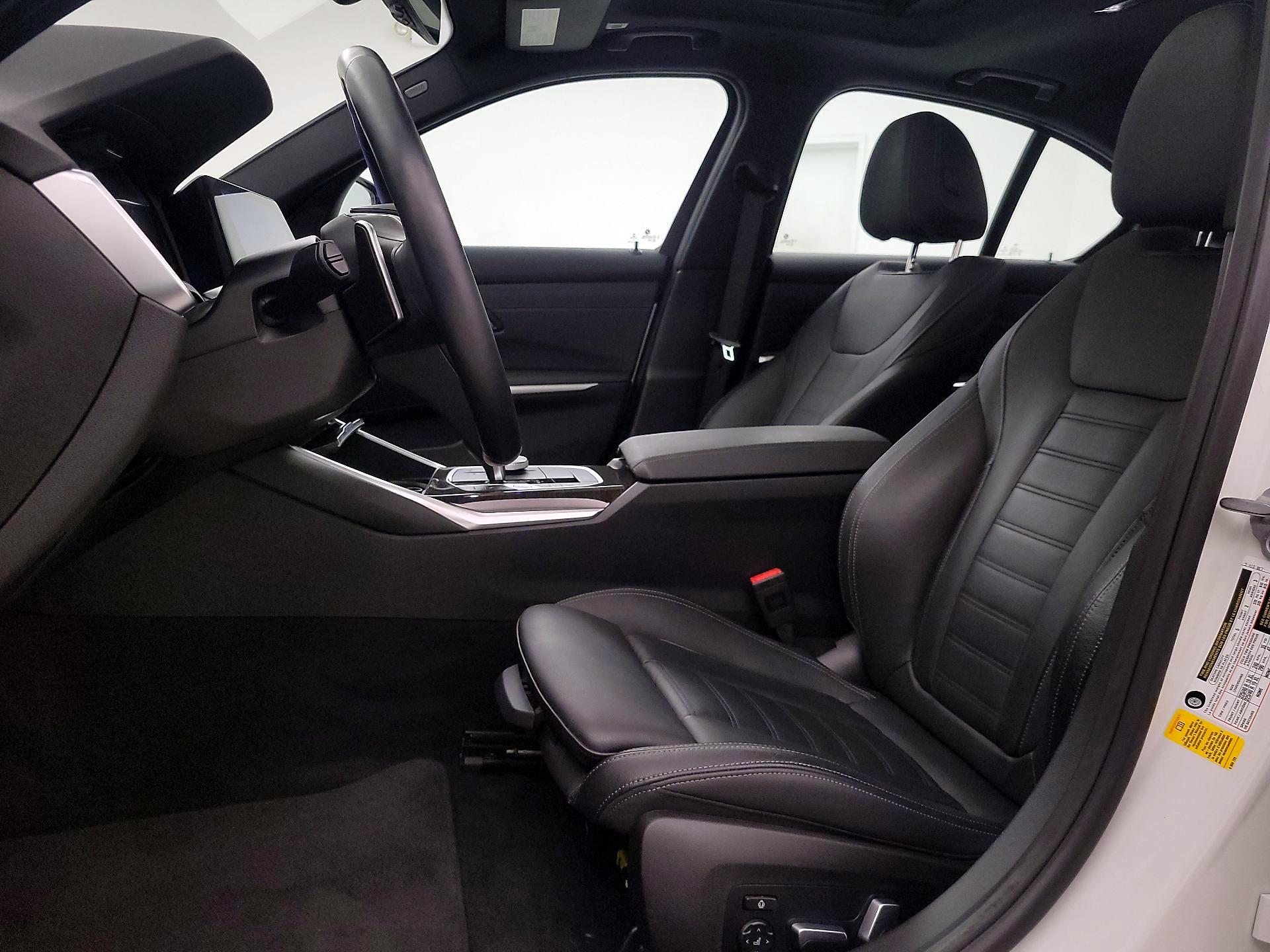 Thumbnail: 2021 BMW 3 Series - 11