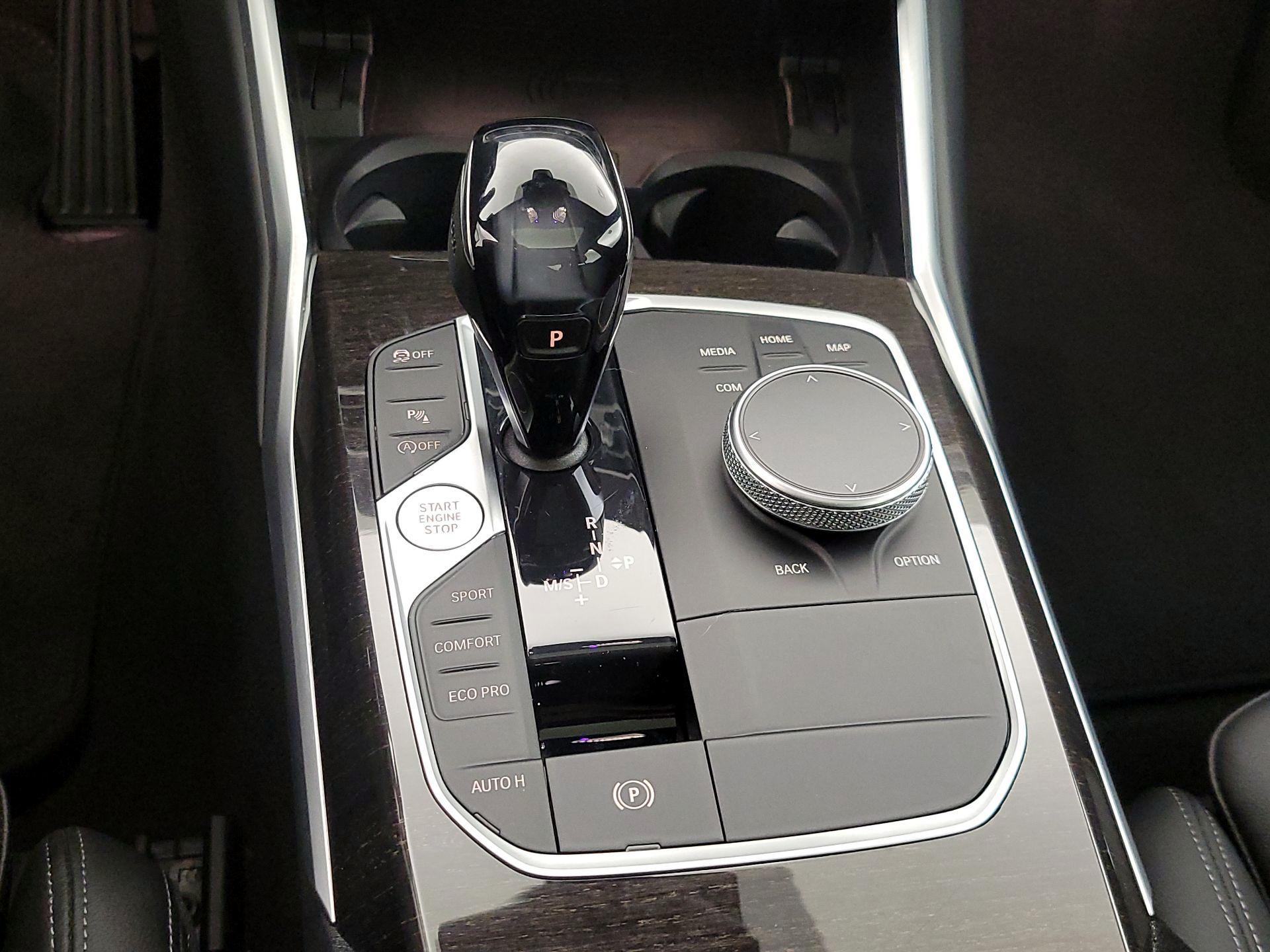 Thumbnail: 2021 BMW 3 Series - 18