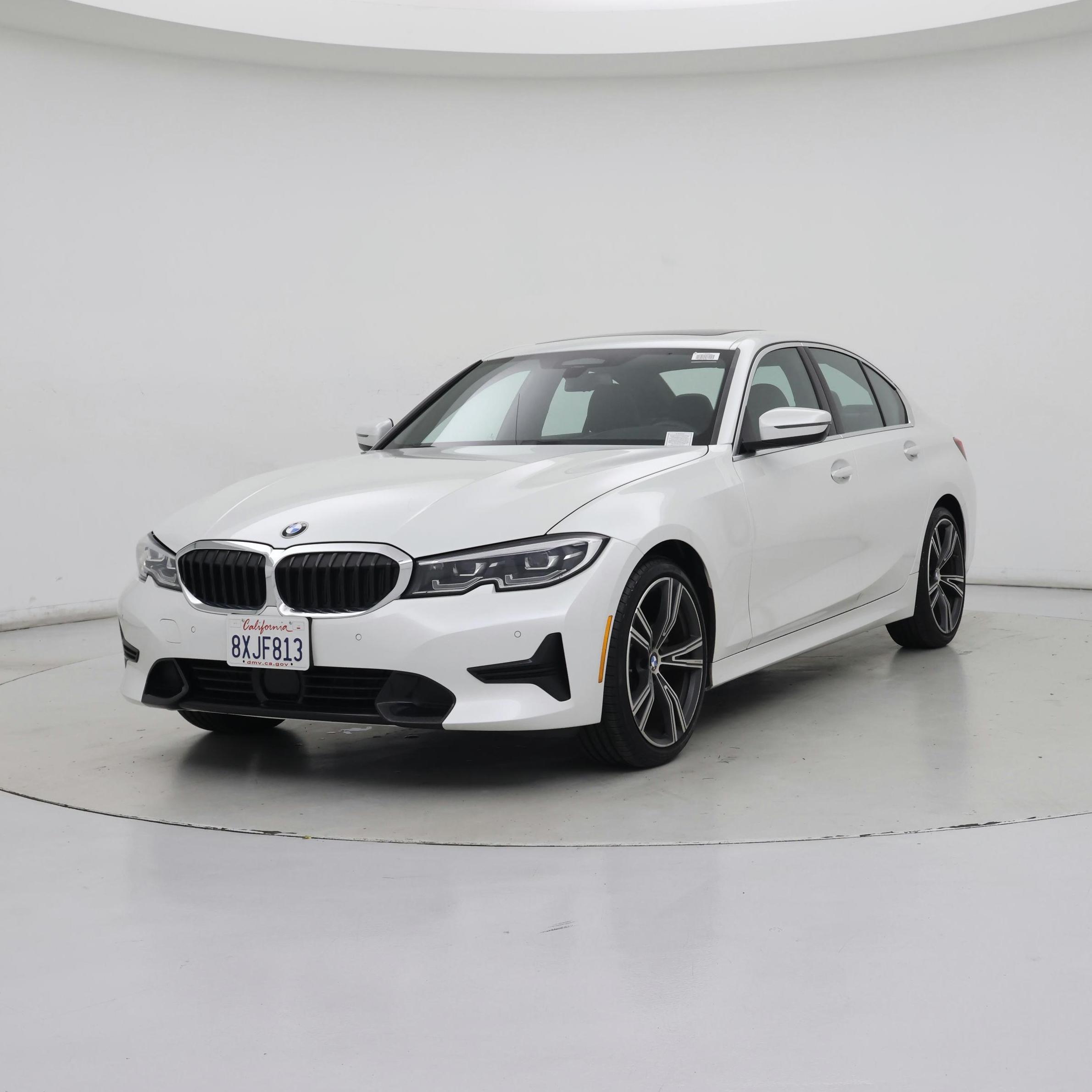 Thumbnail: 2021 BMW 3 Series - 4