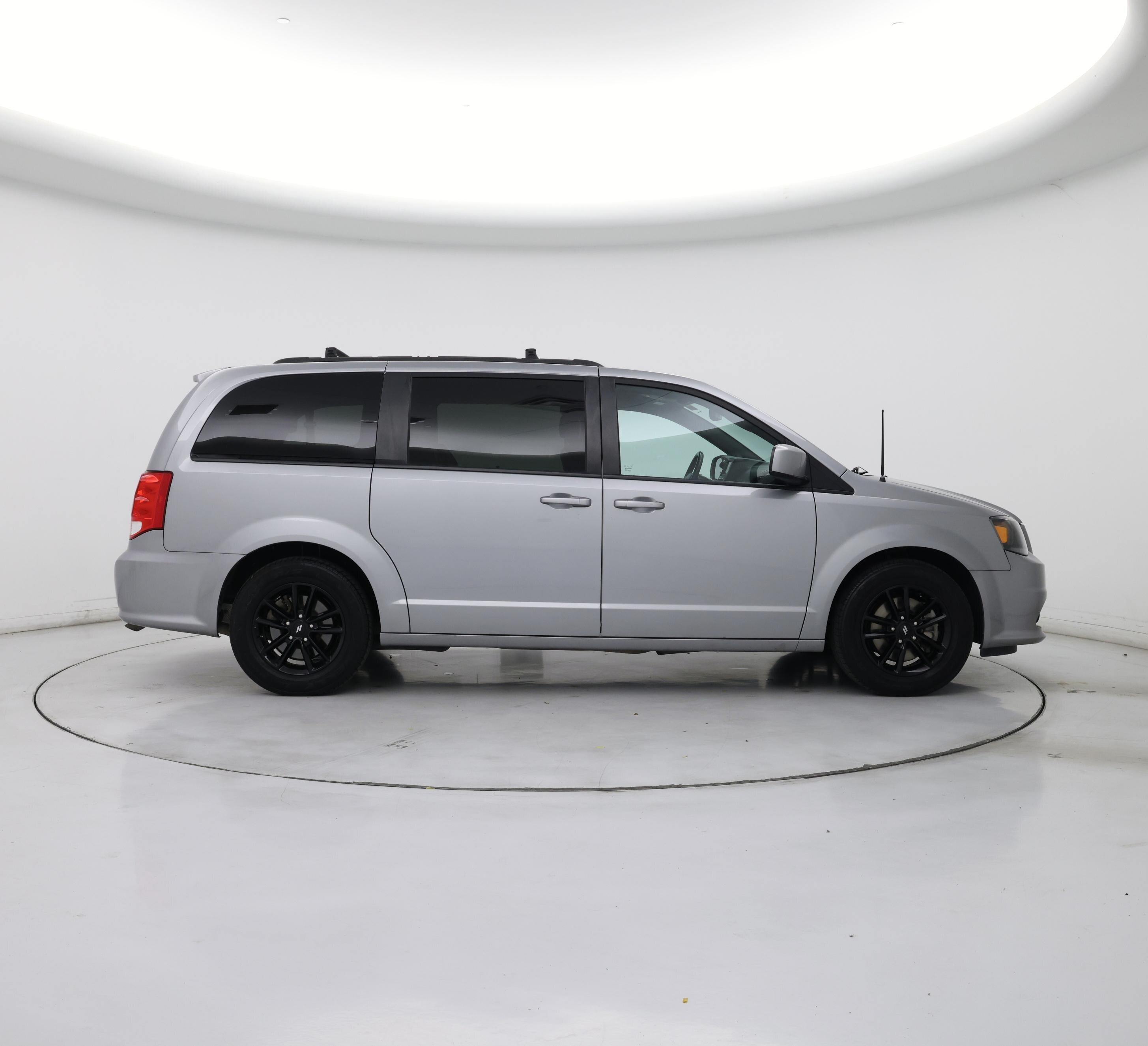 Thumbnail: 2019 Dodge Grand Caravan - 7