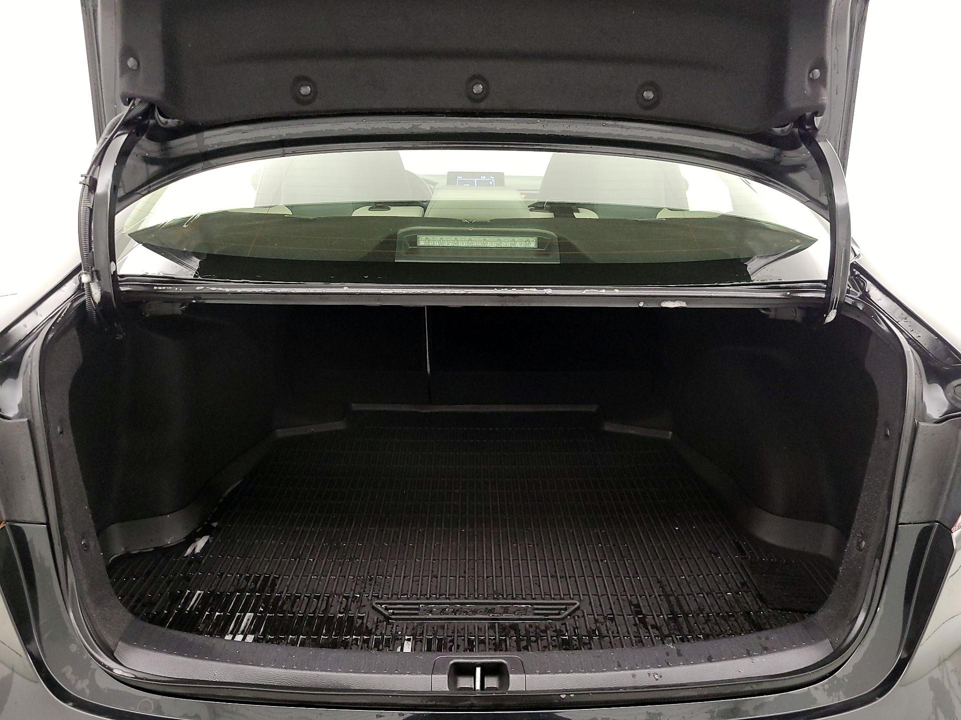 Thumbnail: 2022 Toyota Corolla - 20