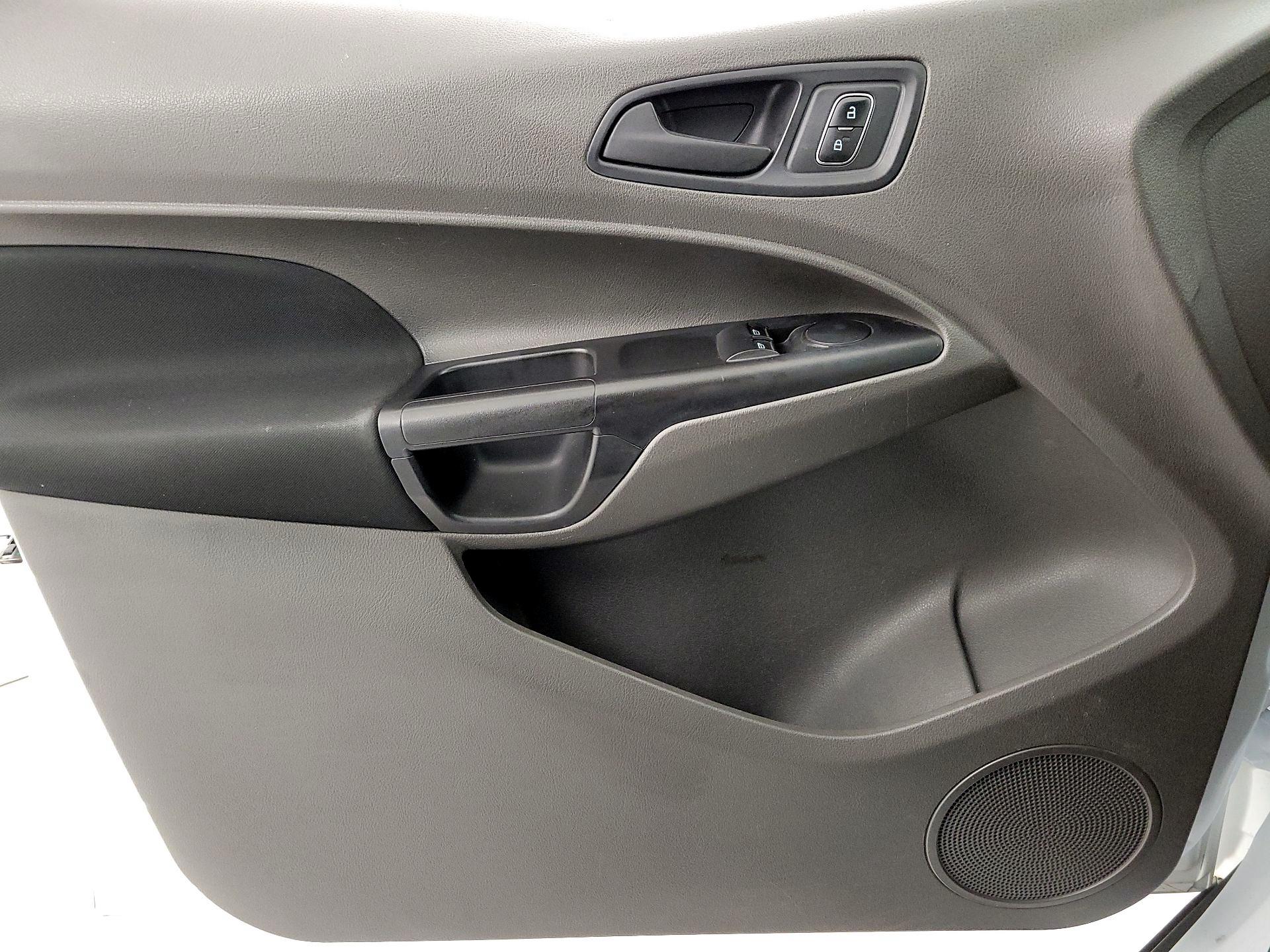 Thumbnail: 2019 Ford Transit Series - 12