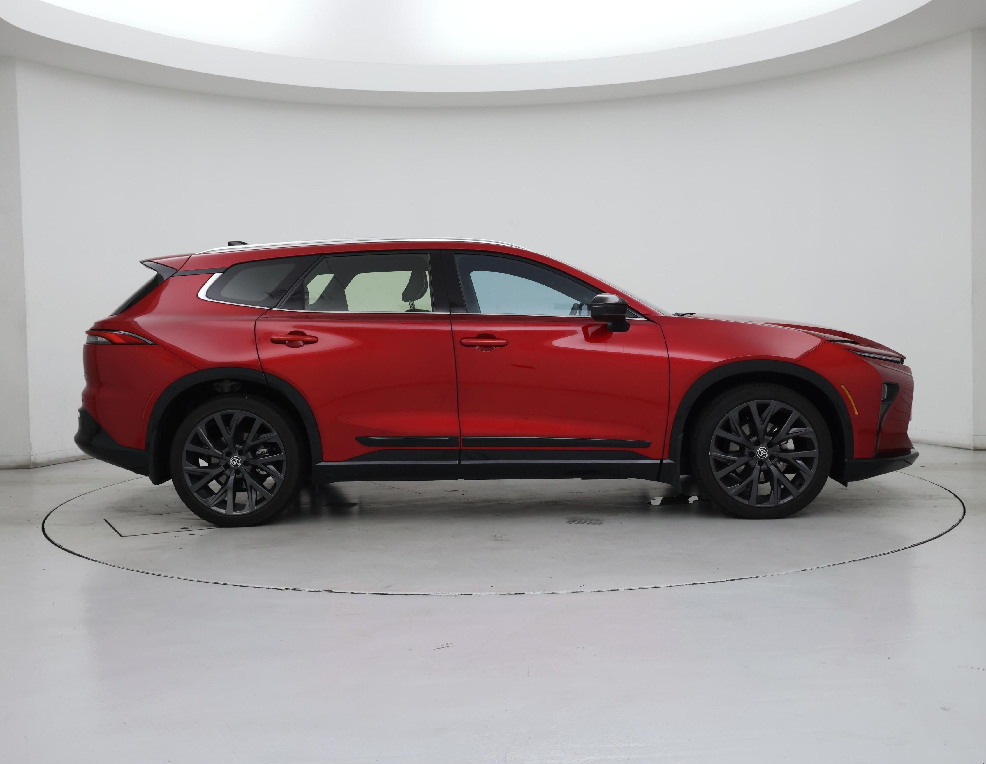 Thumbnail: 2025 Toyota Crown Signia - 7