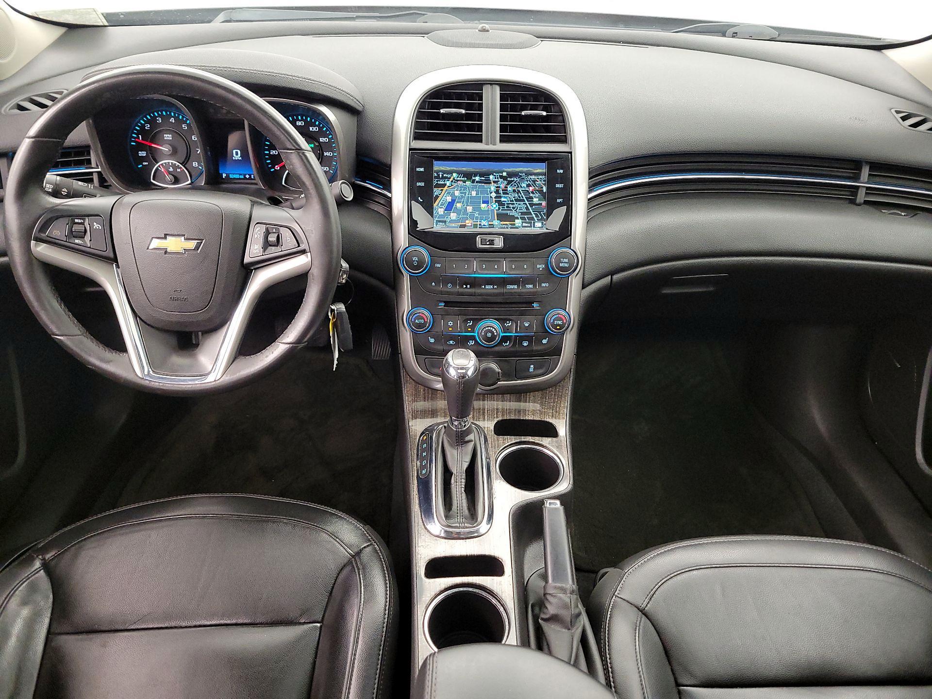 Thumbnail: 2015 Chevrolet Malibu - 9