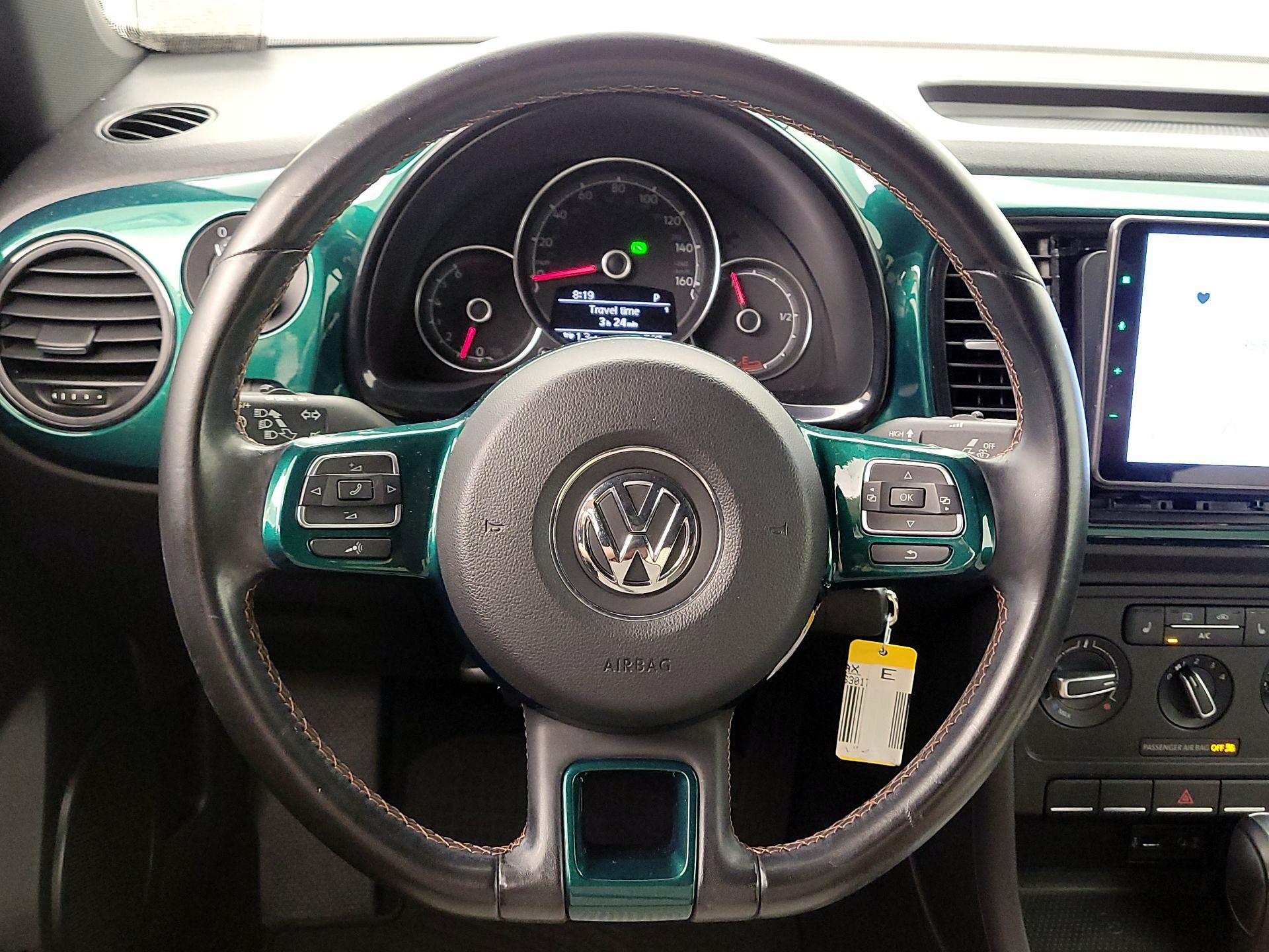 Thumbnail: 2017 Volkswagen Beetle - 10