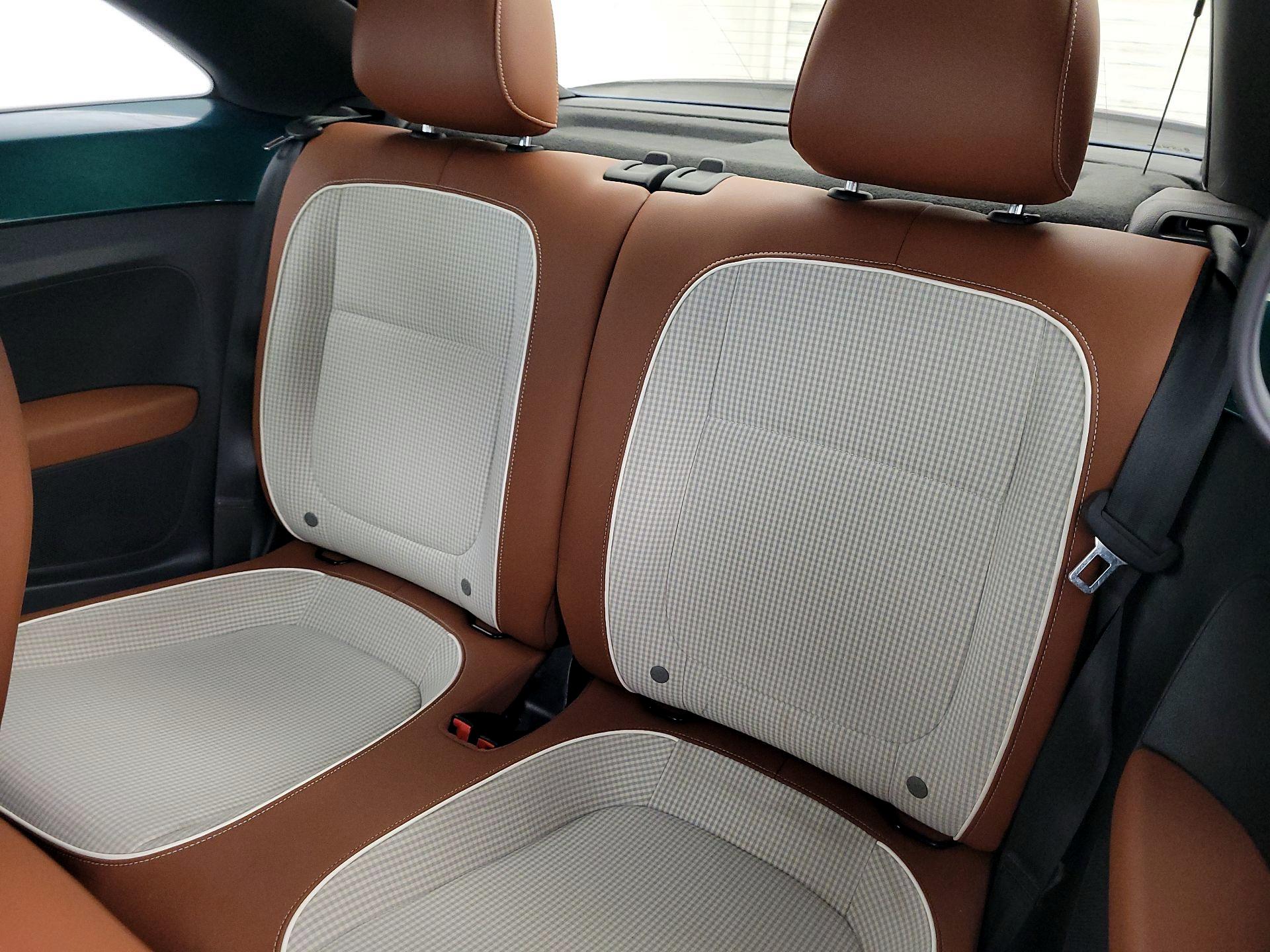 Thumbnail: 2017 Volkswagen Beetle - 19