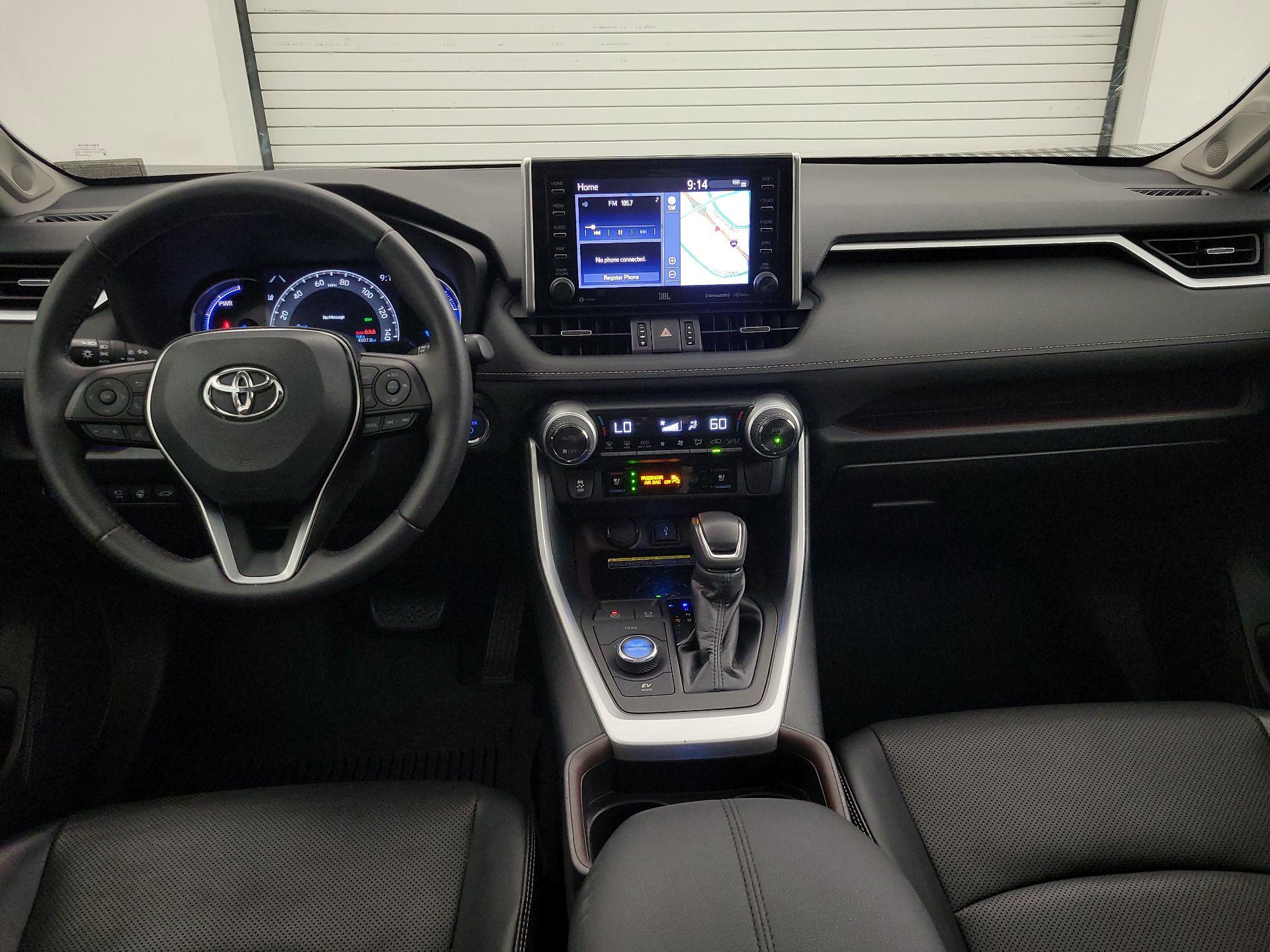 Thumbnail: 2021 Toyota RAV4 - 9