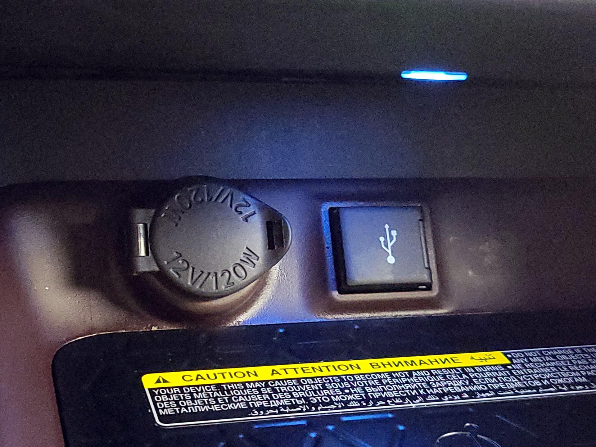 Thumbnail: 2021 Toyota RAV4 - 19