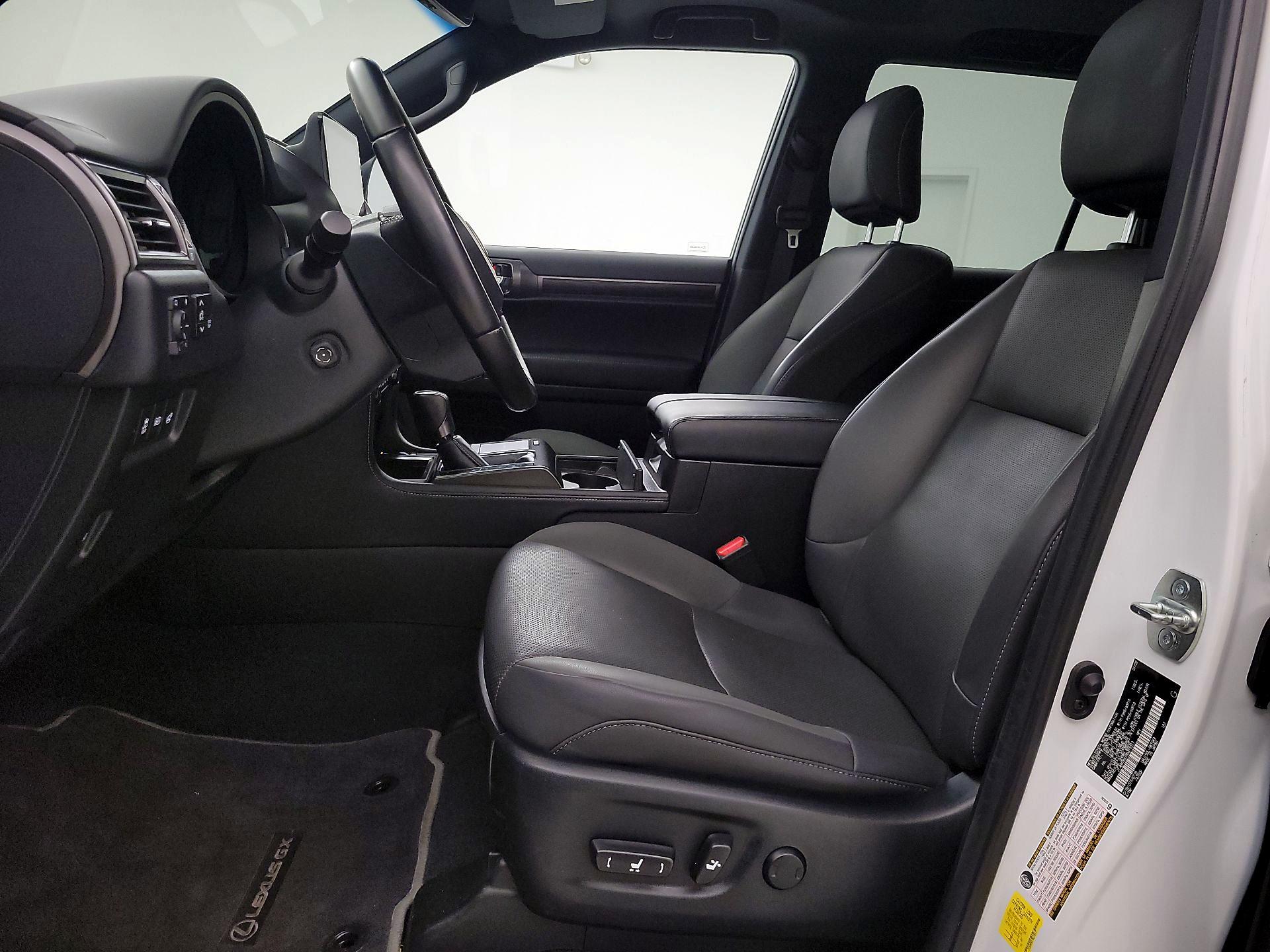 Thumbnail: 2022 Lexus GX - 11