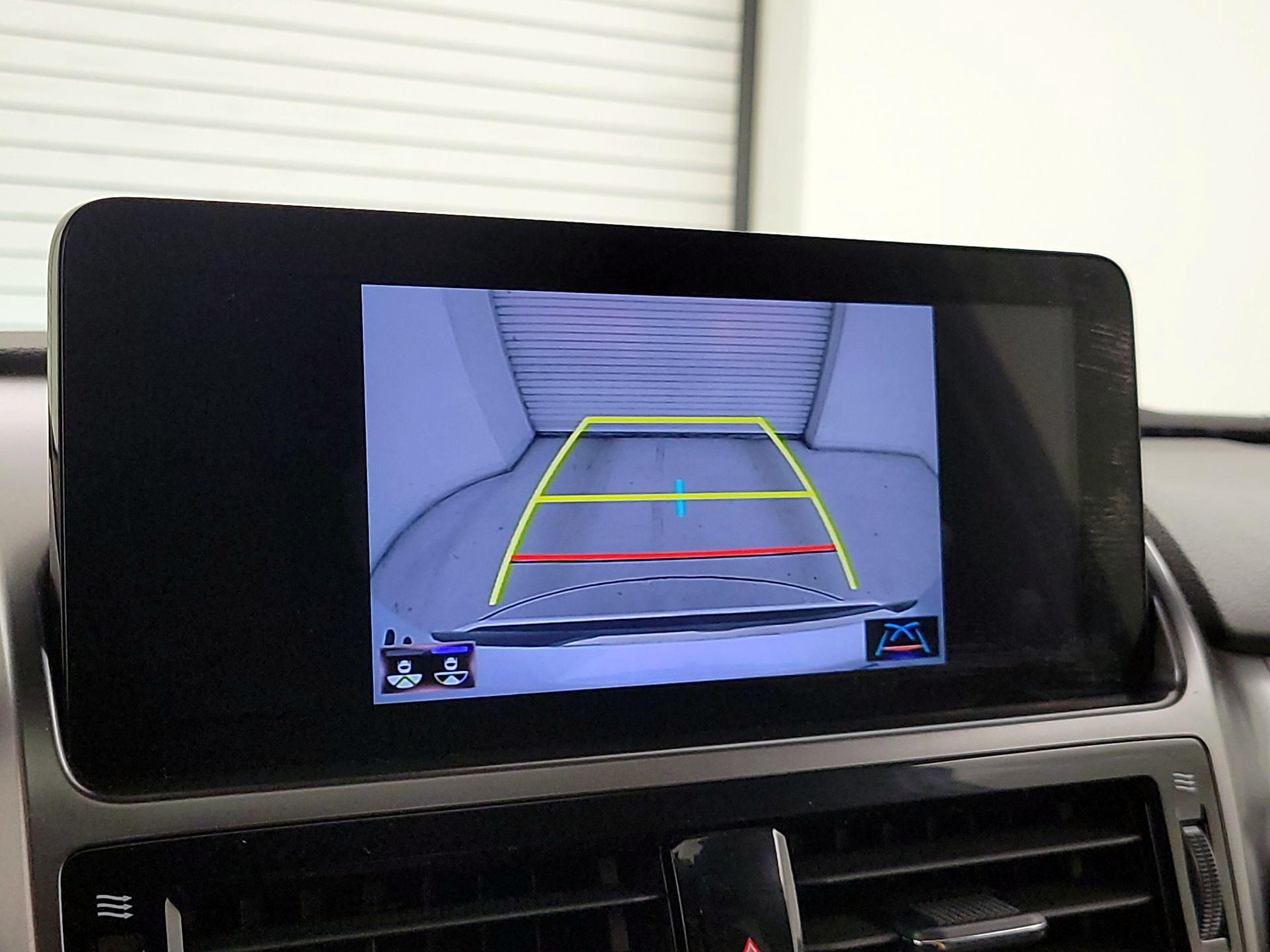 Thumbnail: 2022 Lexus GX - 15