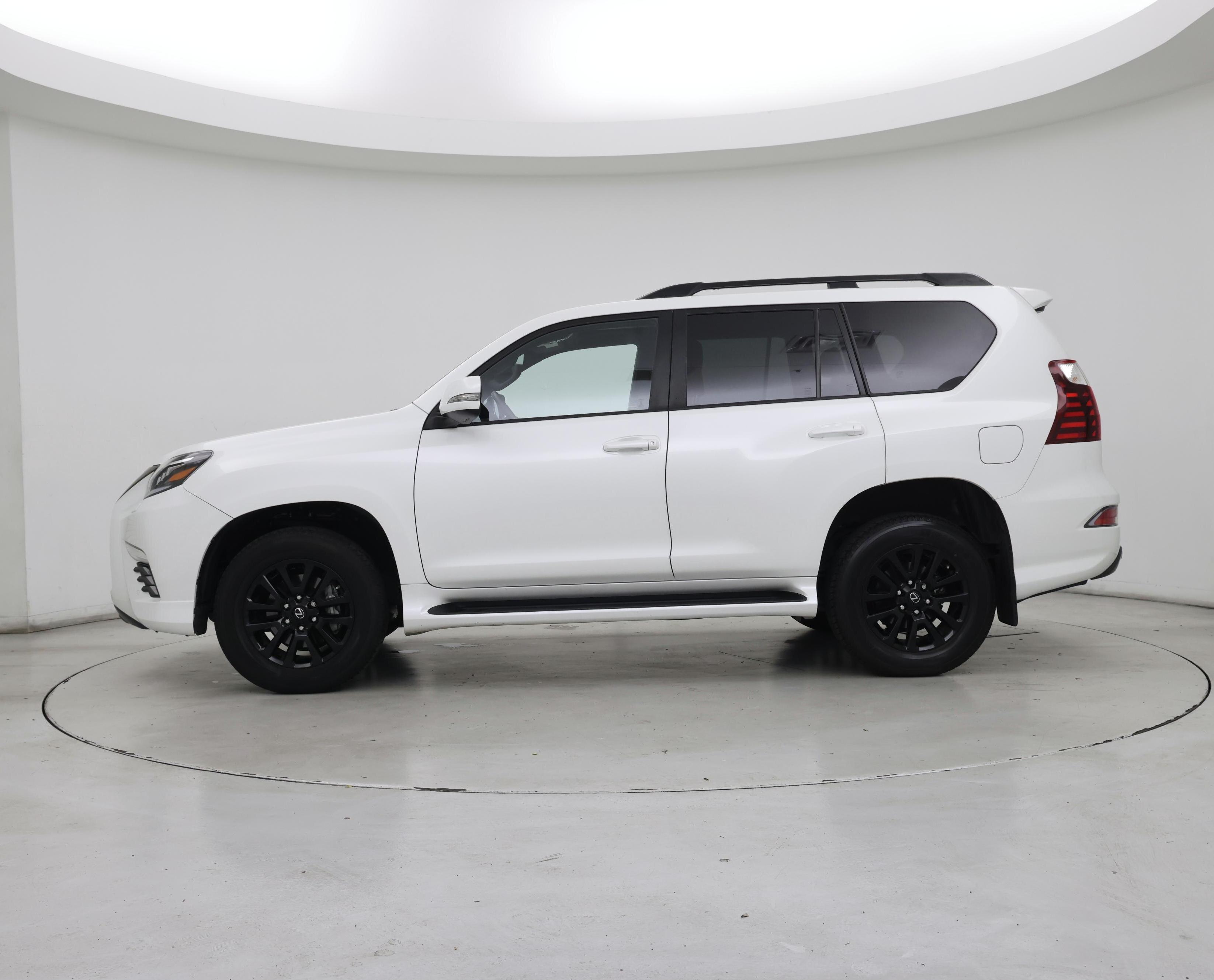 Thumbnail: 2022 Lexus GX - 3