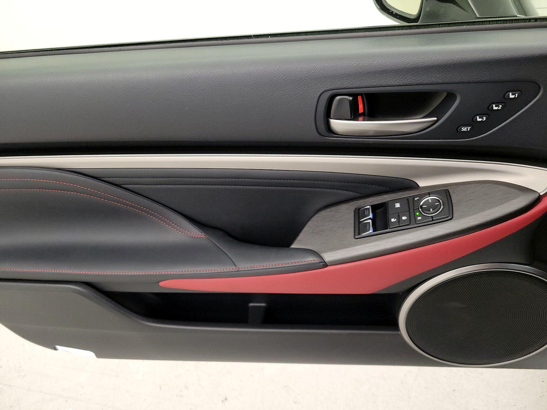 Thumbnail: 2021 Lexus RC - 12