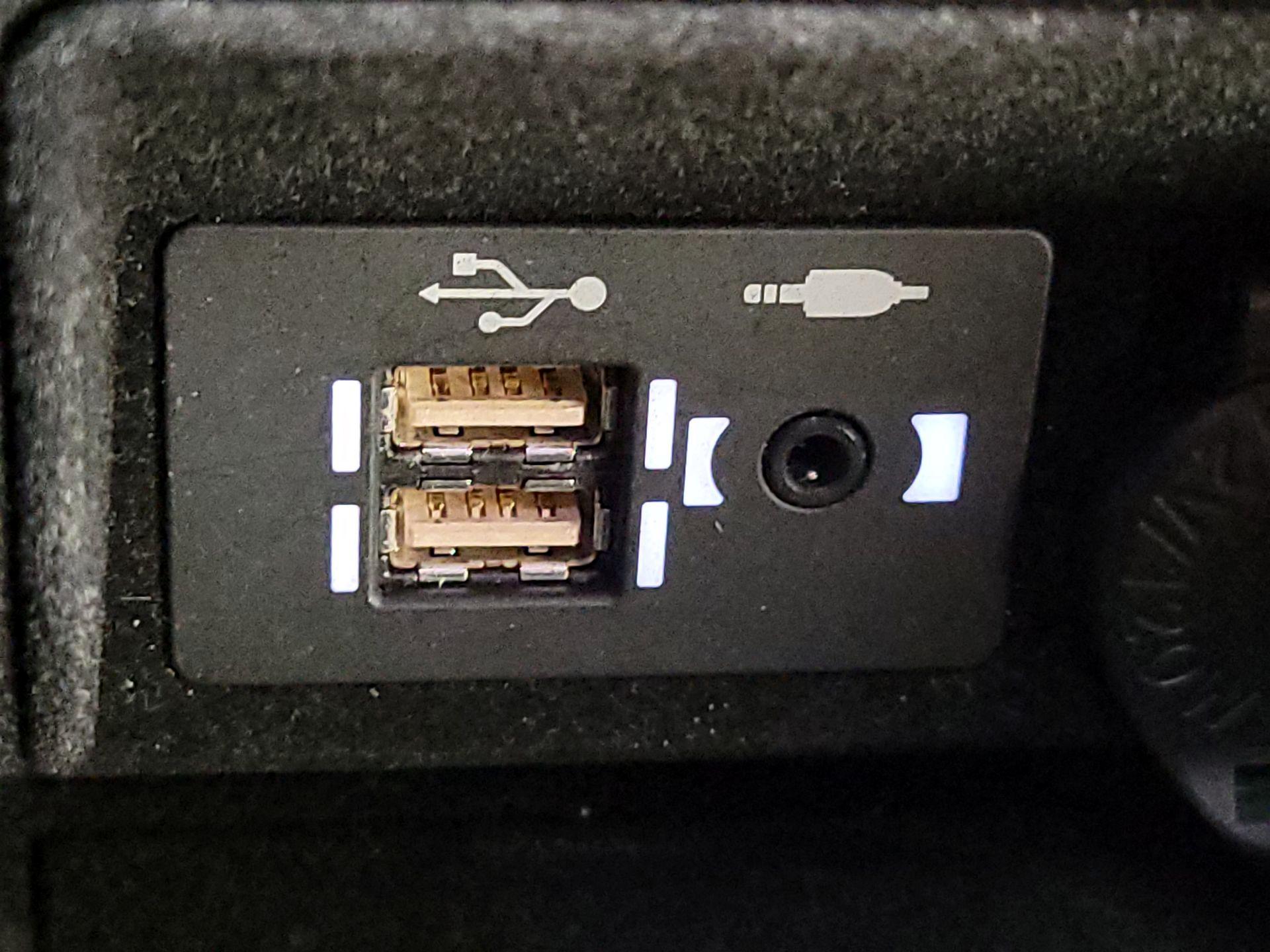 Thumbnail: 2021 Lexus RC - 19