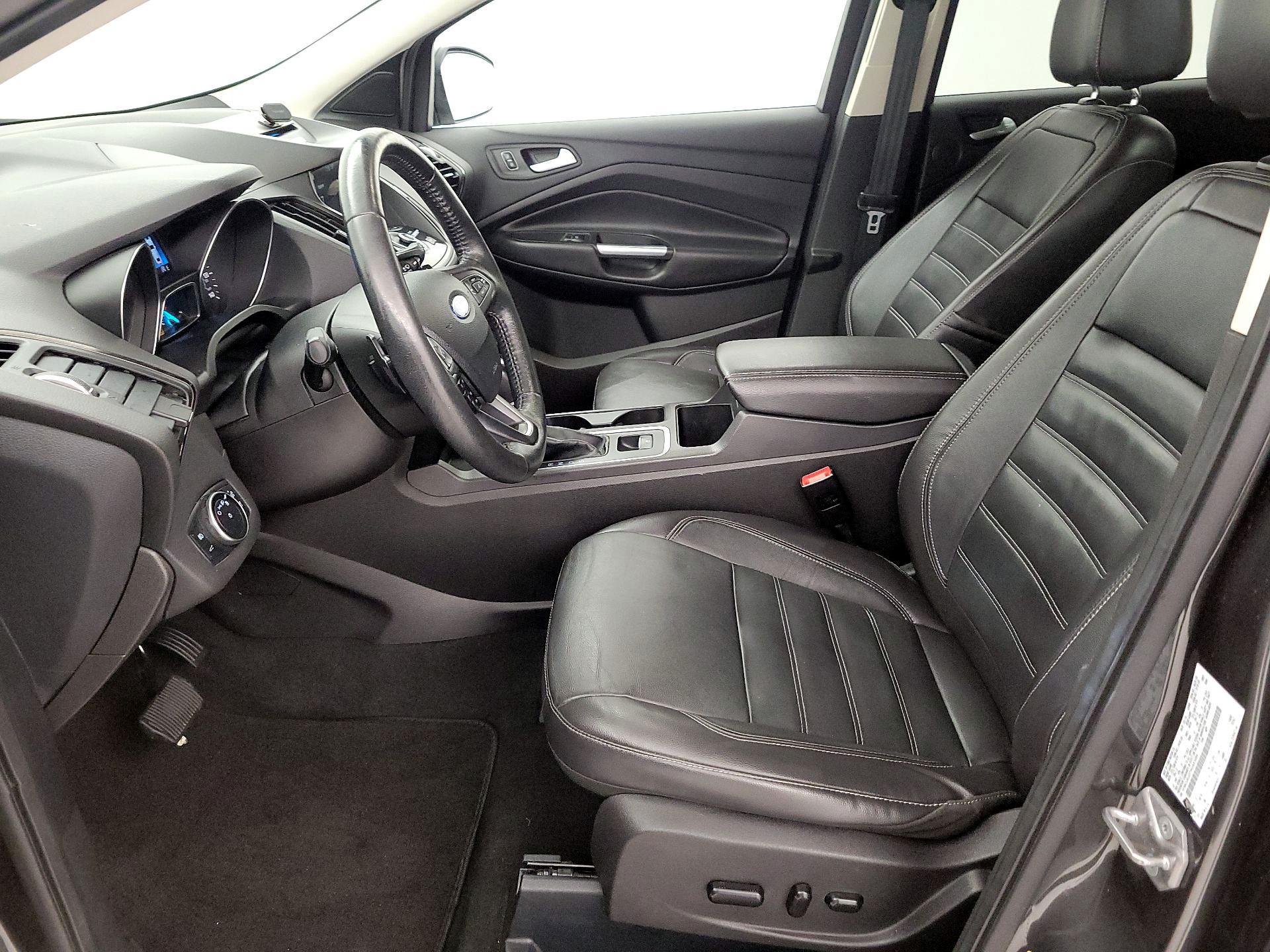 Thumbnail: 2017 Ford Escape - 11