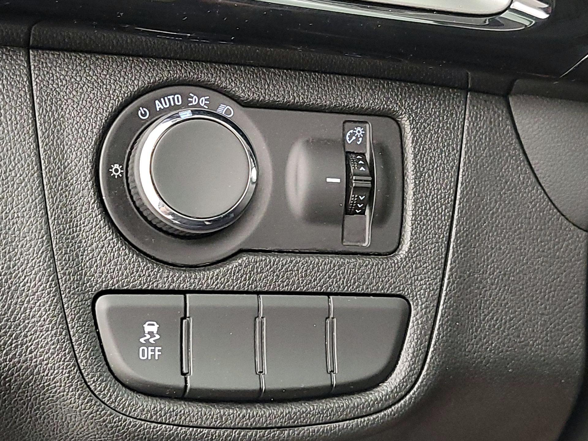 Thumbnail: 2022 Chevrolet Spark - 13