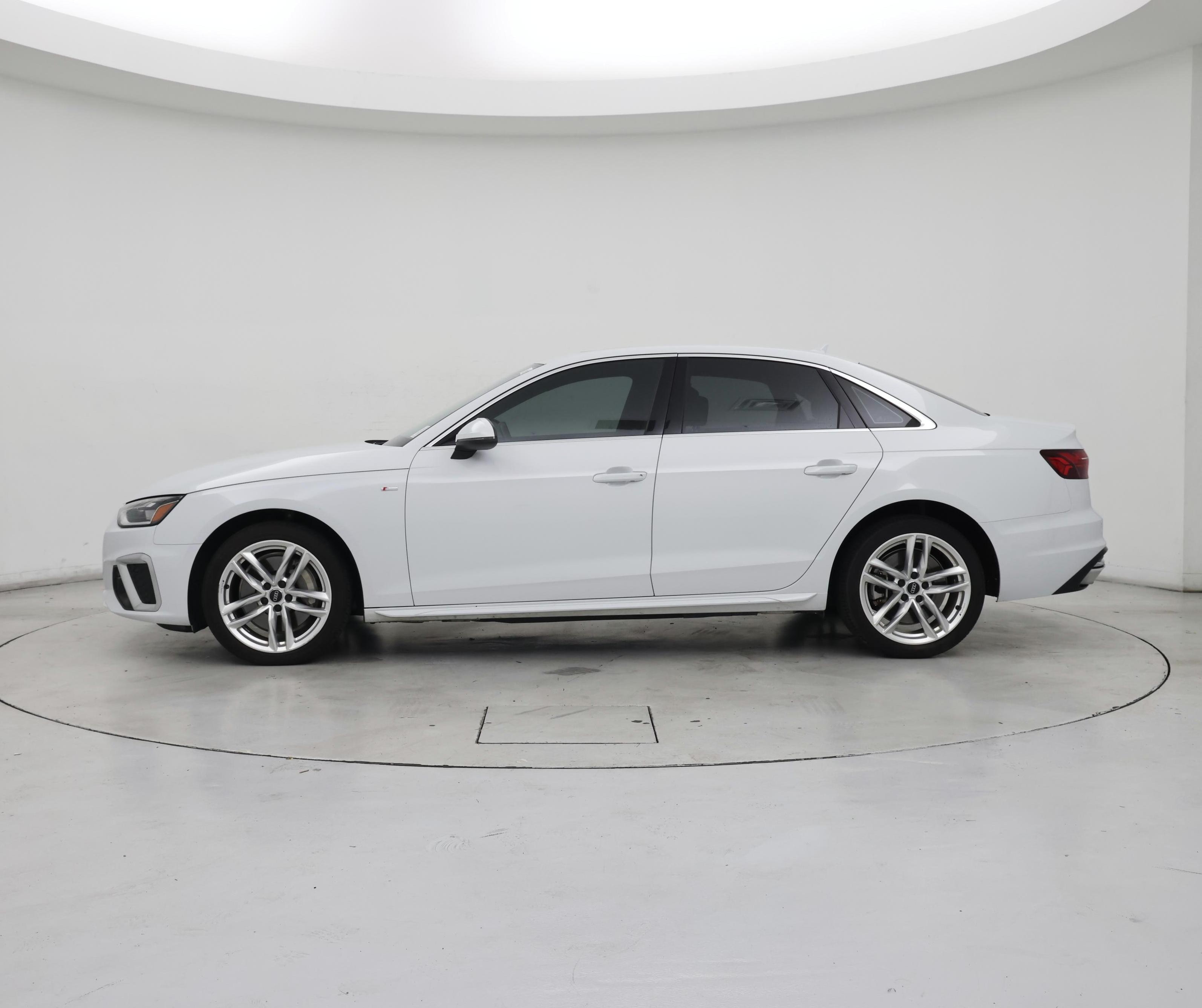 Thumbnail: 2020 Audi A4 - 3