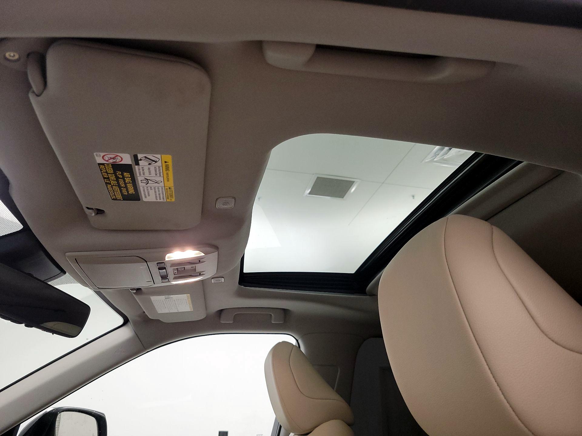 Thumbnail: 2025 Toyota Highlander - 20