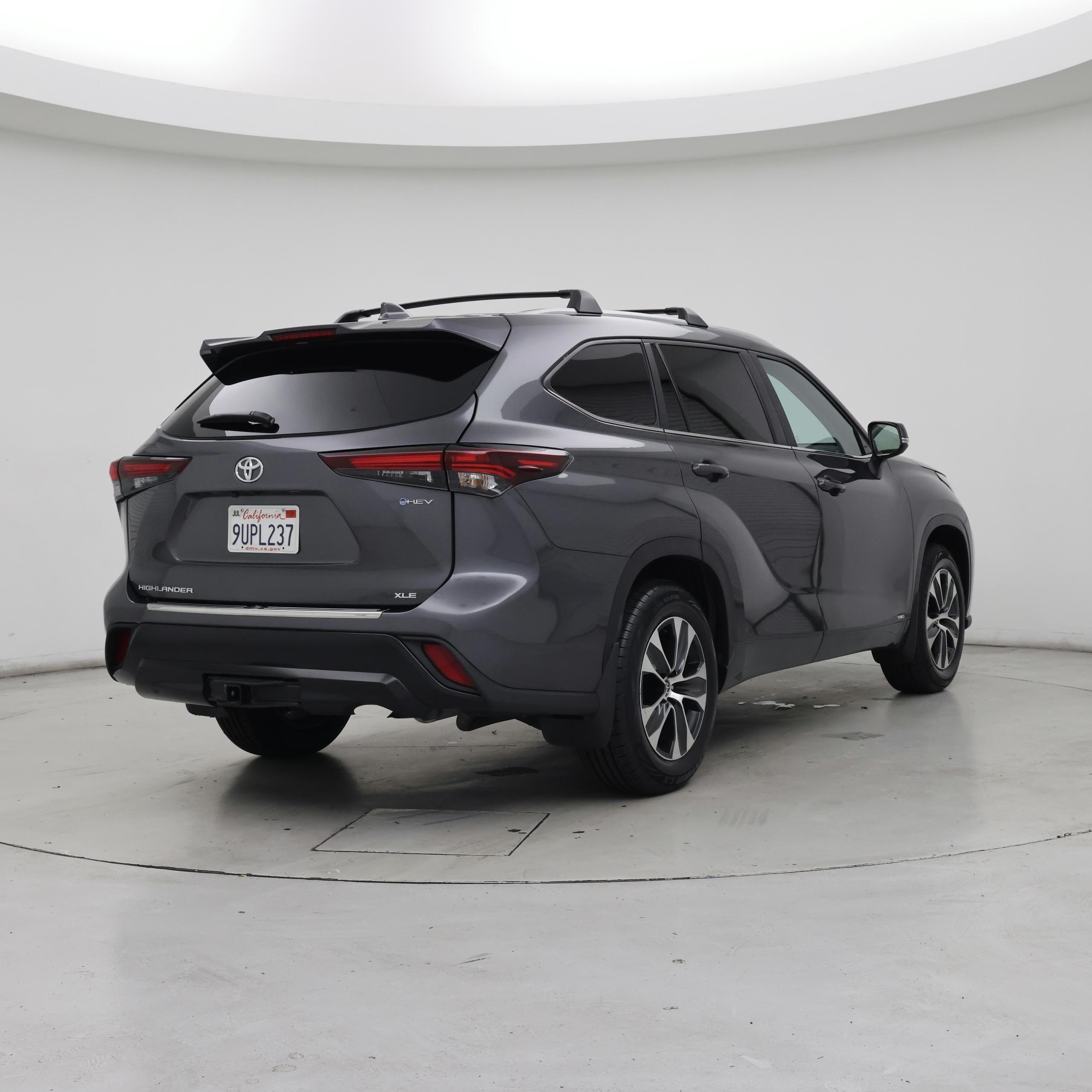 Thumbnail: 2025 Toyota Highlander - 8