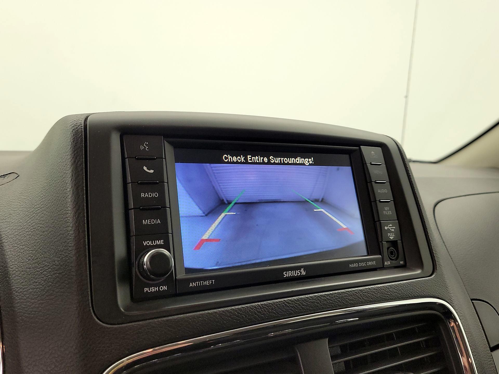 Thumbnail: 2019 Dodge Grand Caravan - 14