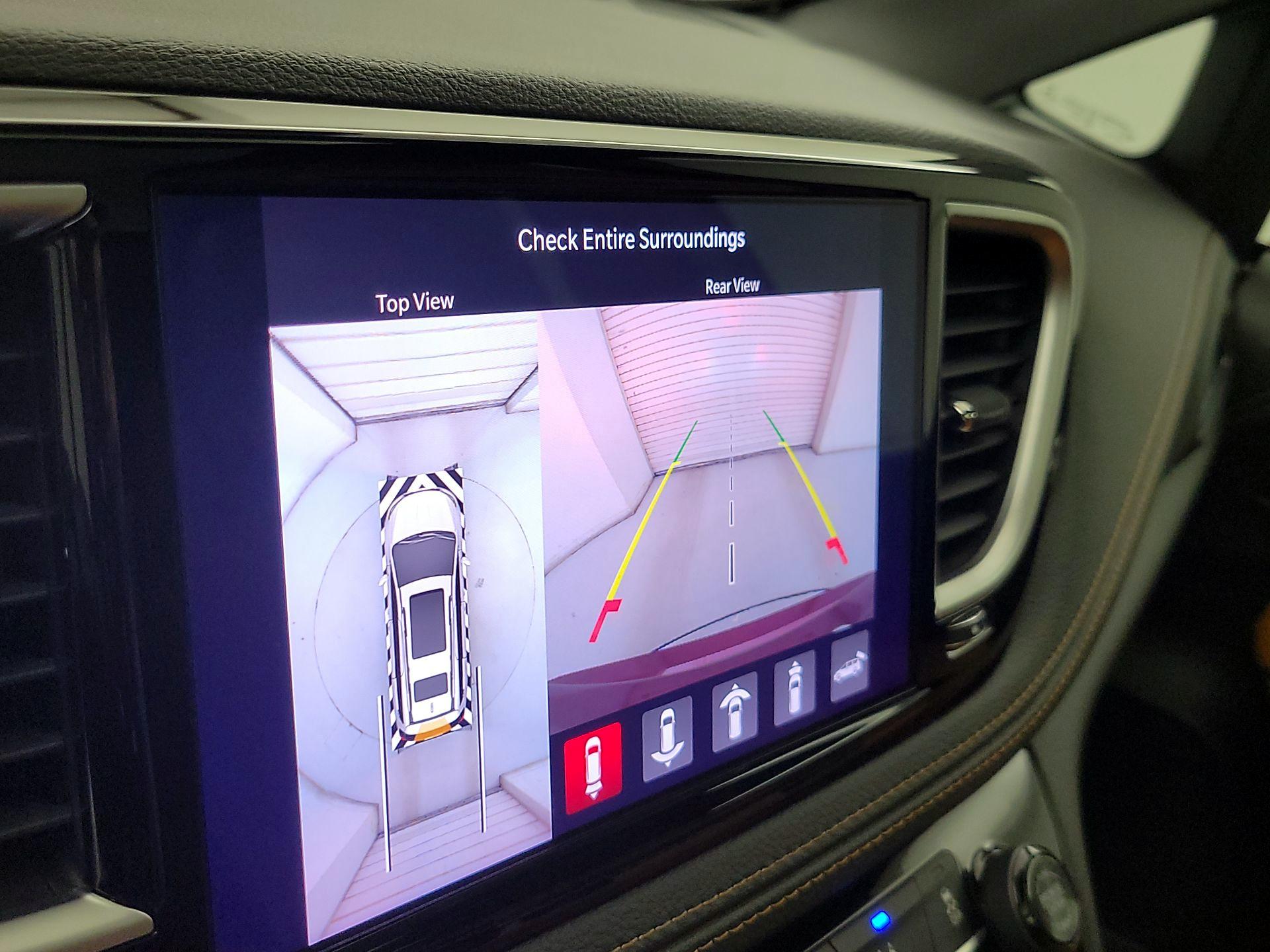 Thumbnail: 2022 Chrysler Pacifica - 15