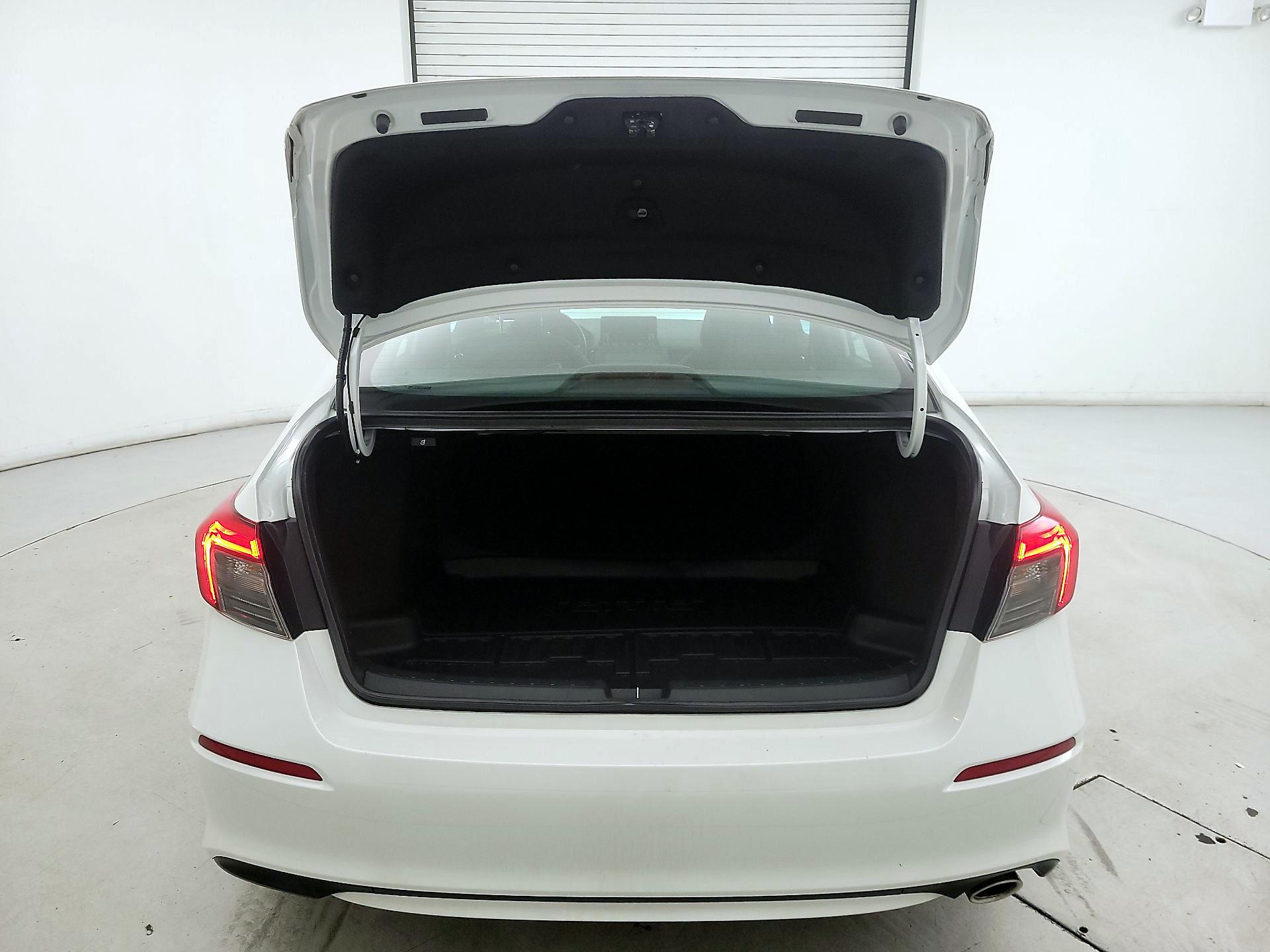 Thumbnail: 2023 Honda Civic - 20