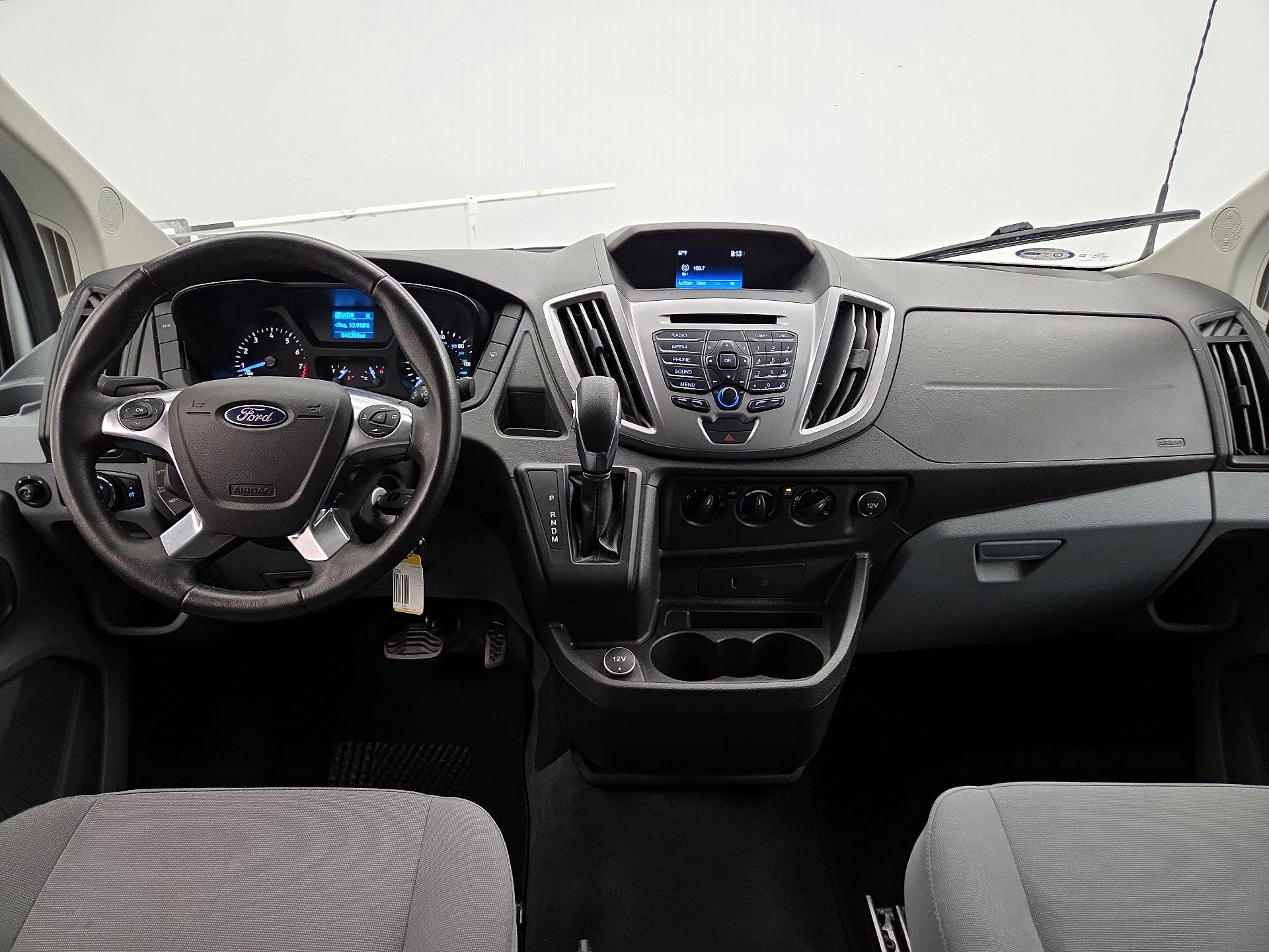 Thumbnail: 2017 Ford Transit Series - 9