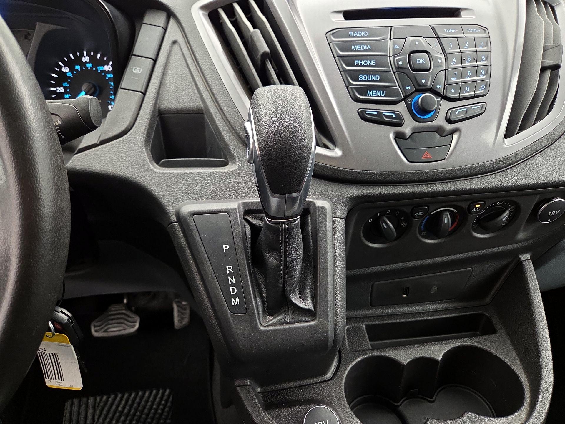 Thumbnail: 2017 Ford Transit Series - 17