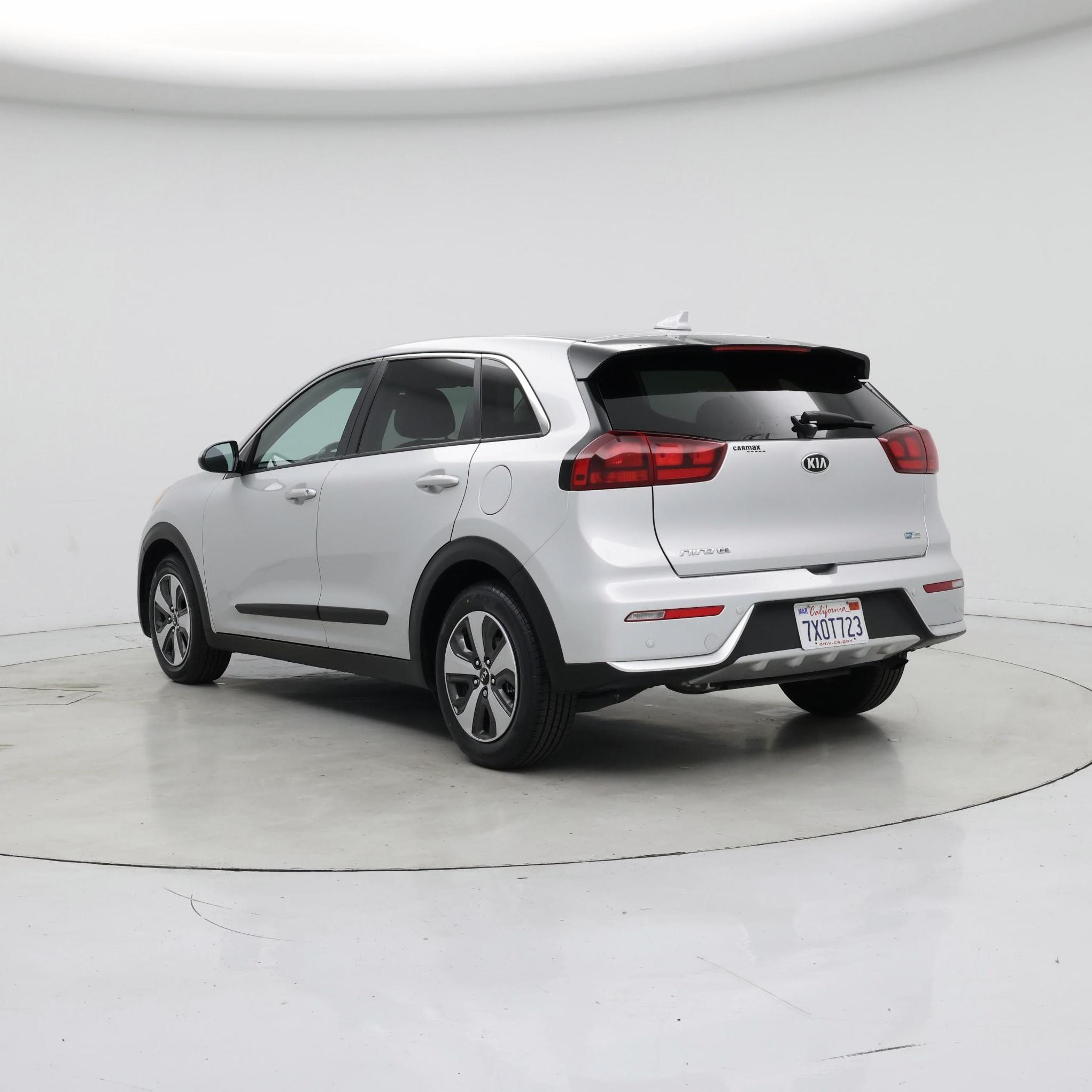 Thumbnail: 2017 Kia Niro - 2