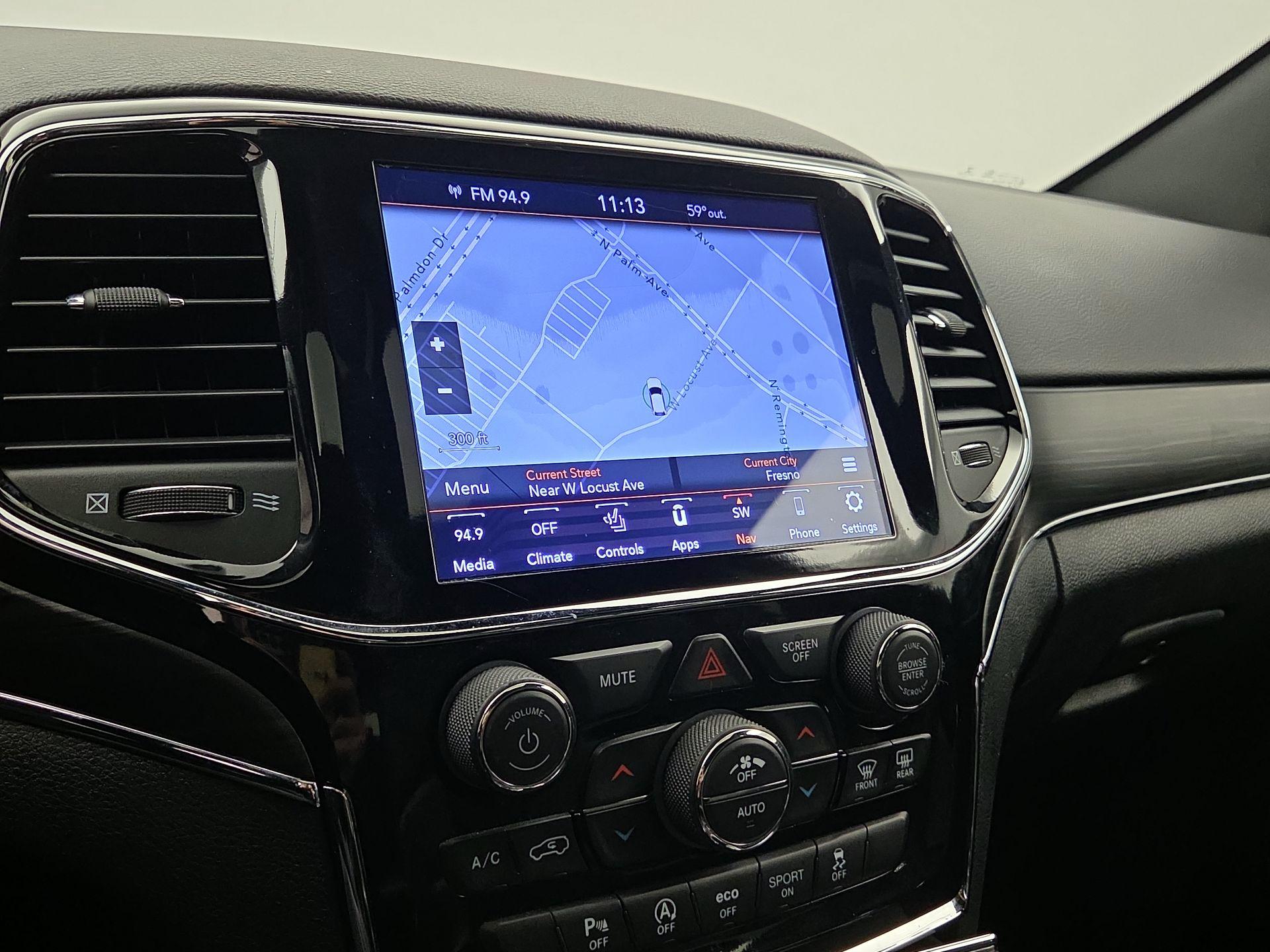 Thumbnail: 2020 Jeep Grand Cherokee - 14