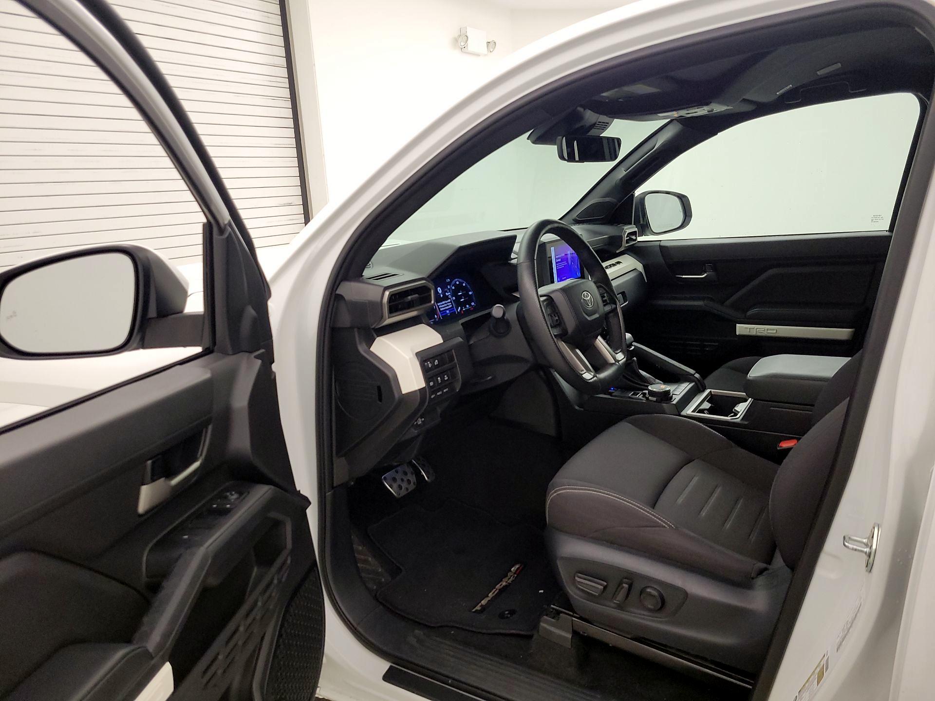 Thumbnail: 2024 Toyota Tacoma - 11