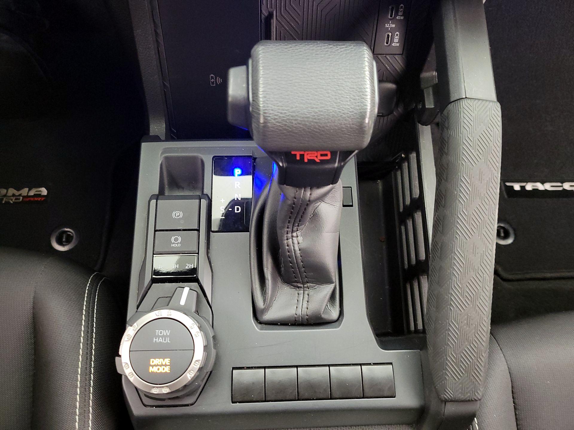 Thumbnail: 2024 Toyota Tacoma - 17