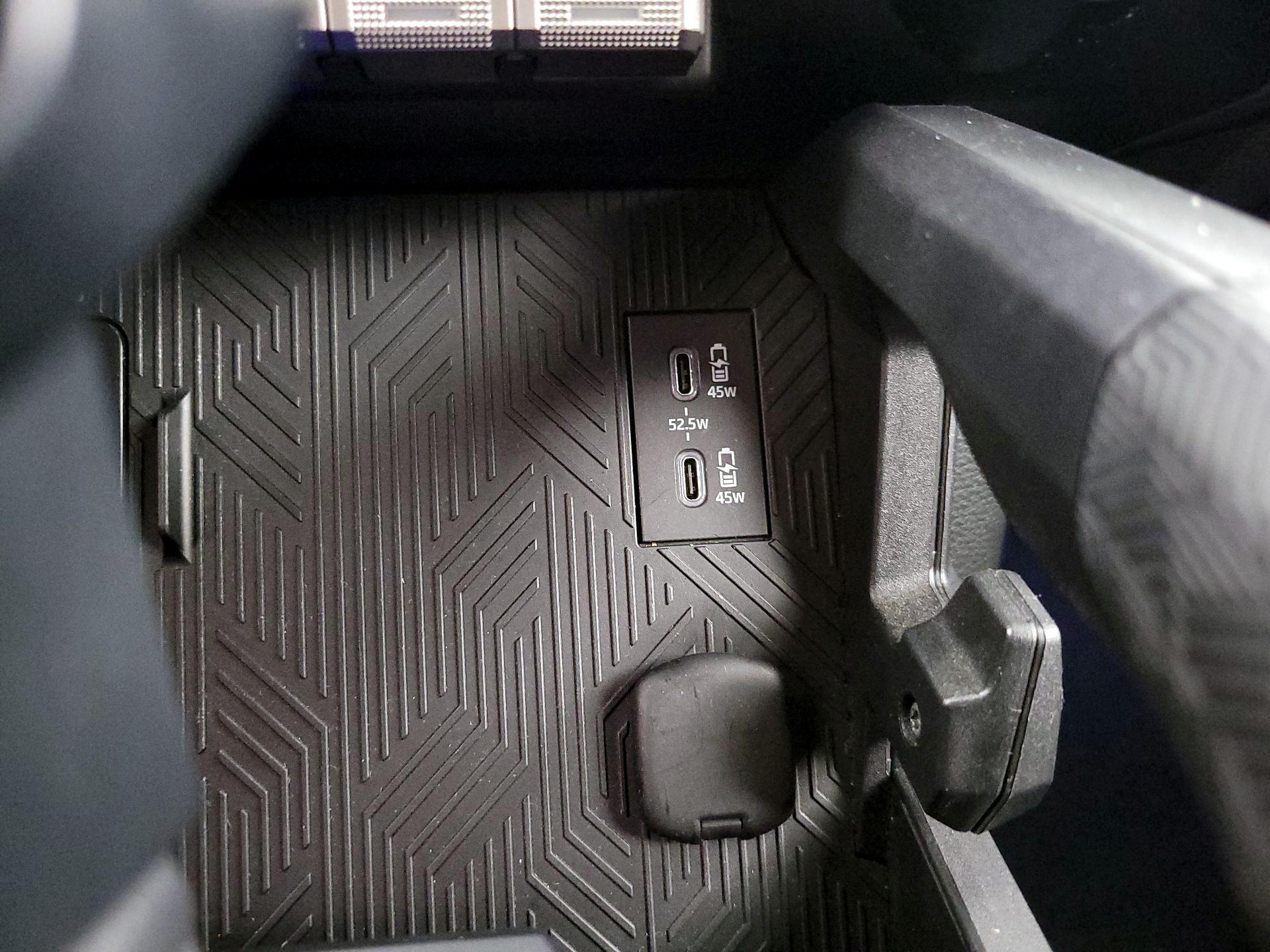 Thumbnail: 2024 Toyota Tacoma - 18