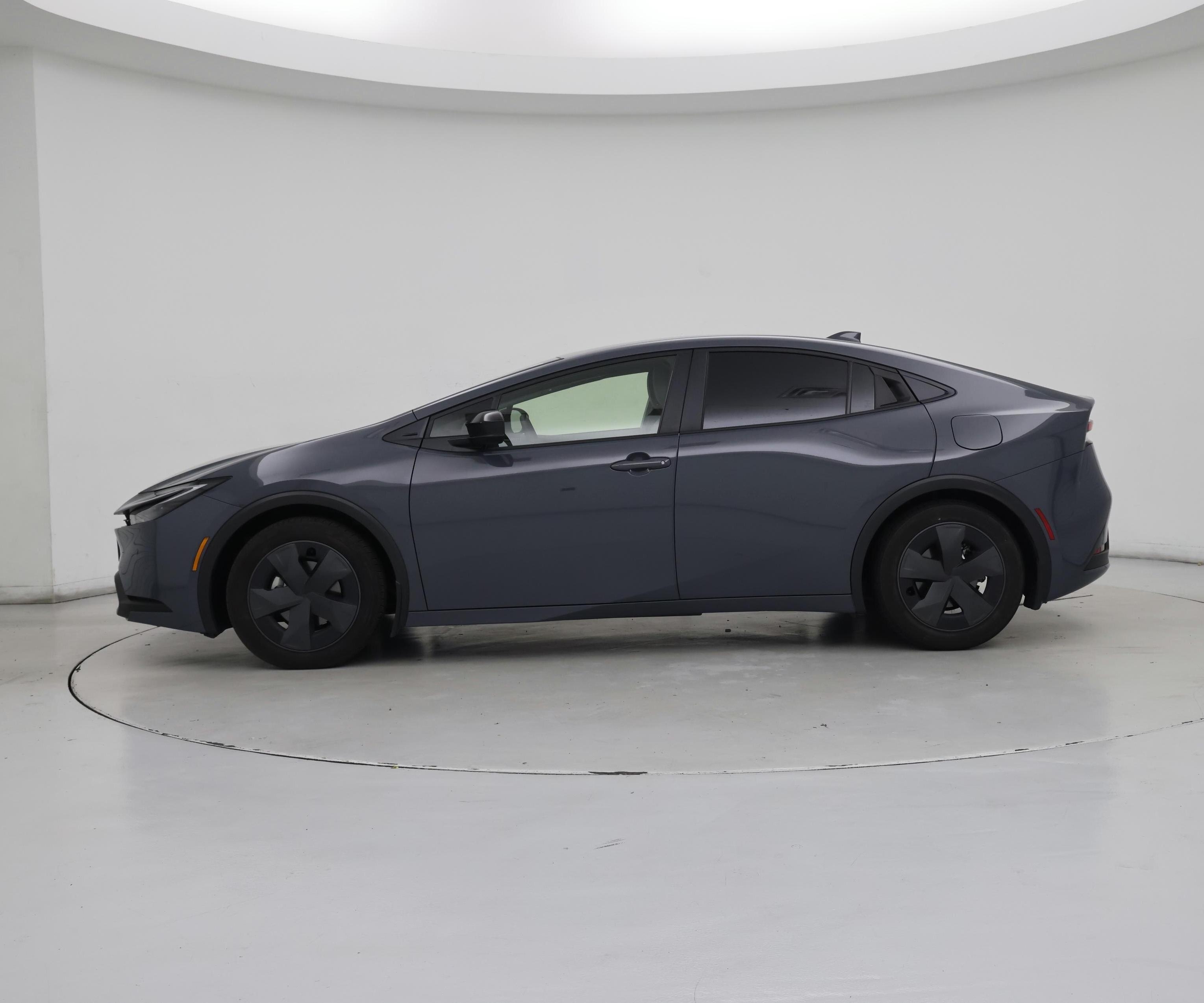 Thumbnail: 2024 Toyota Prius - 3