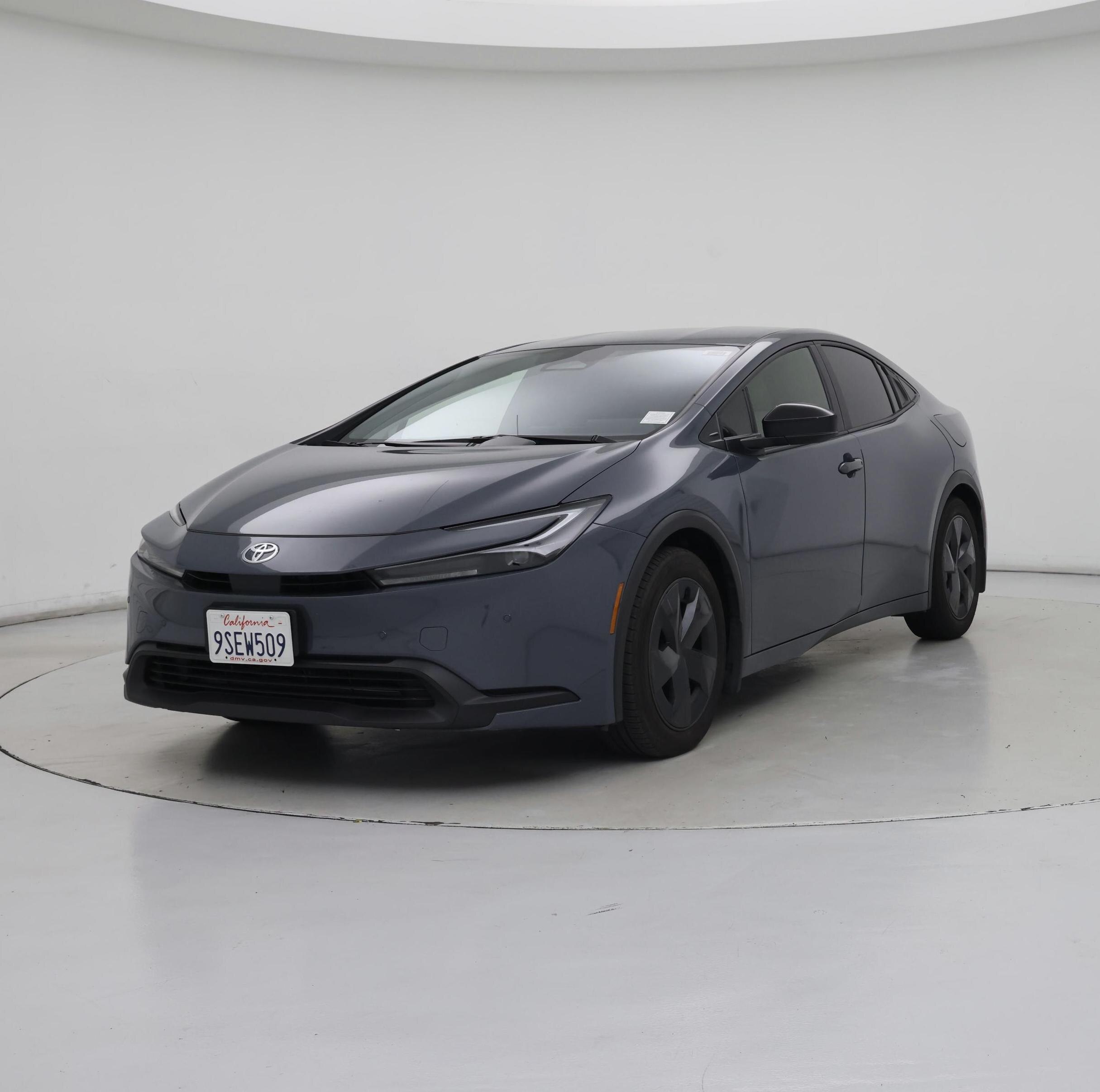 Thumbnail: 2024 Toyota Prius - 4