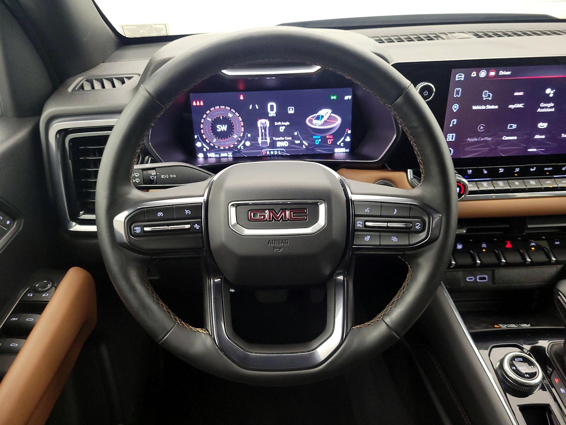 Thumbnail: 2025 GMC Canyon - 10