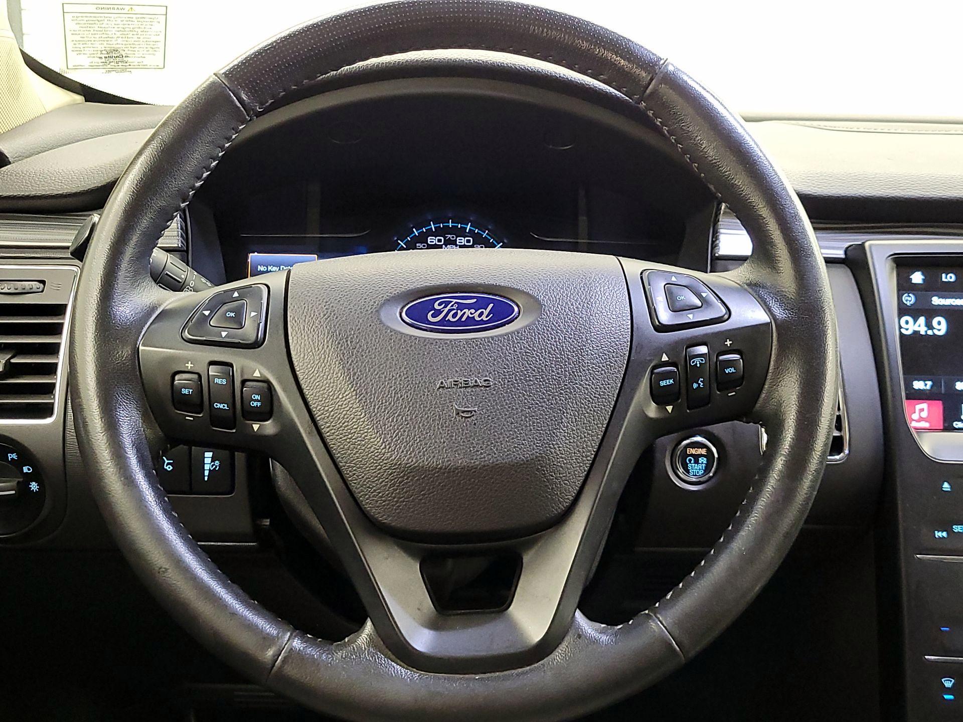 Thumbnail: 2016 Ford Flex - 10
