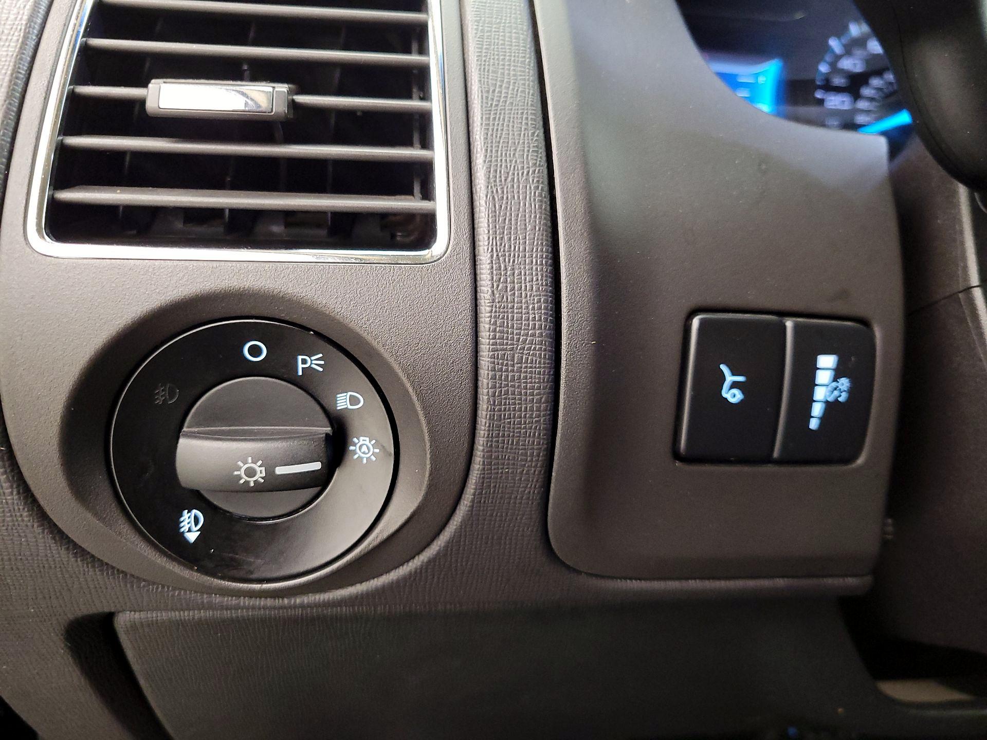 Thumbnail: 2016 Ford Flex - 13