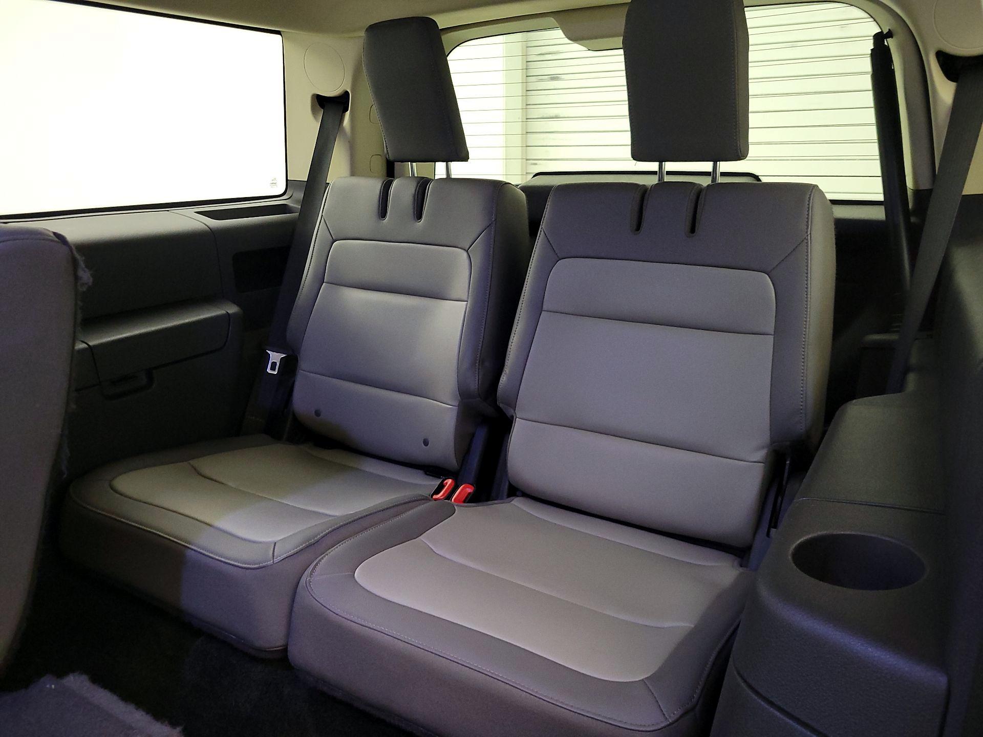 Thumbnail: 2016 Ford Flex - 20