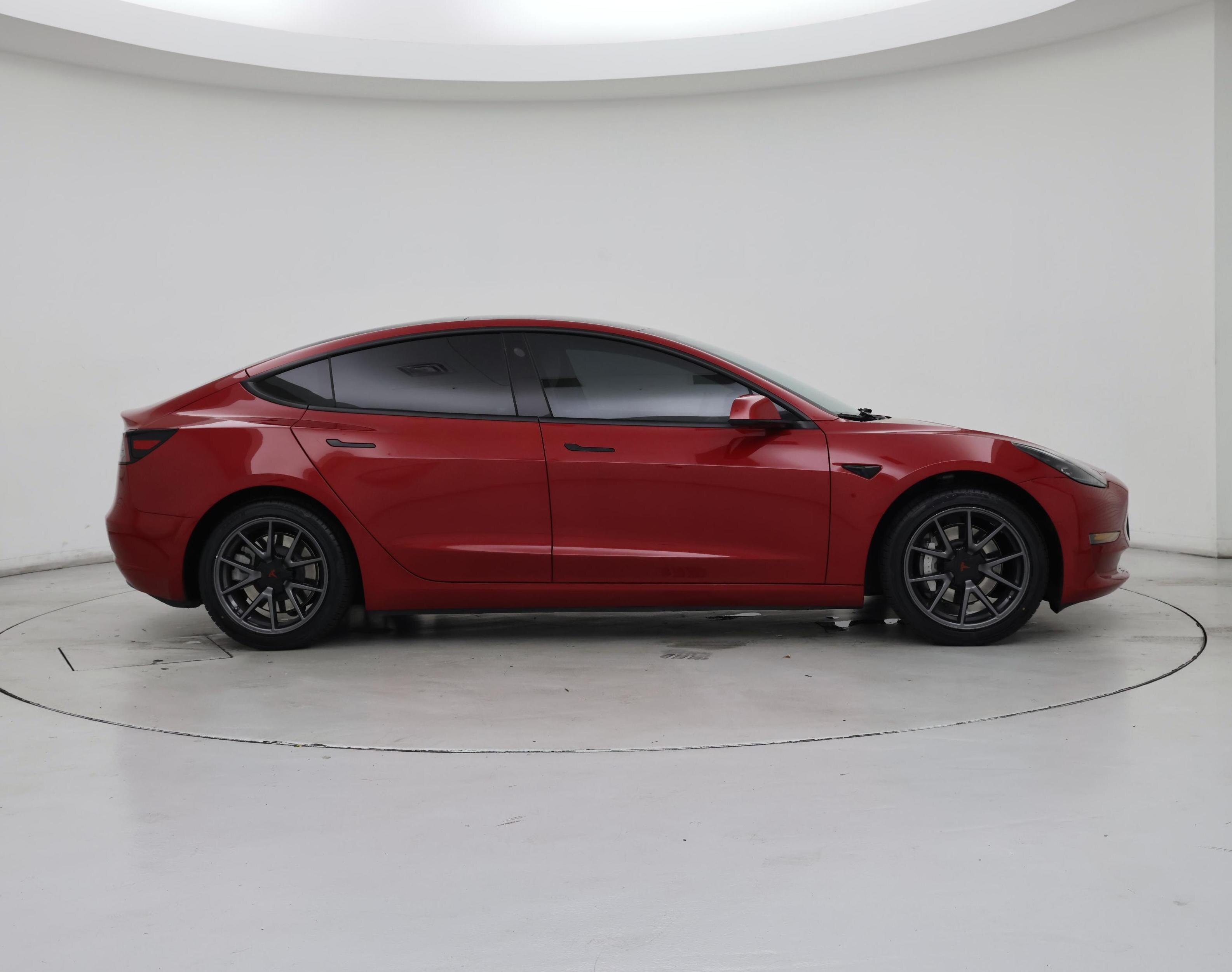 Thumbnail: 2021 Tesla Model 3 - 7