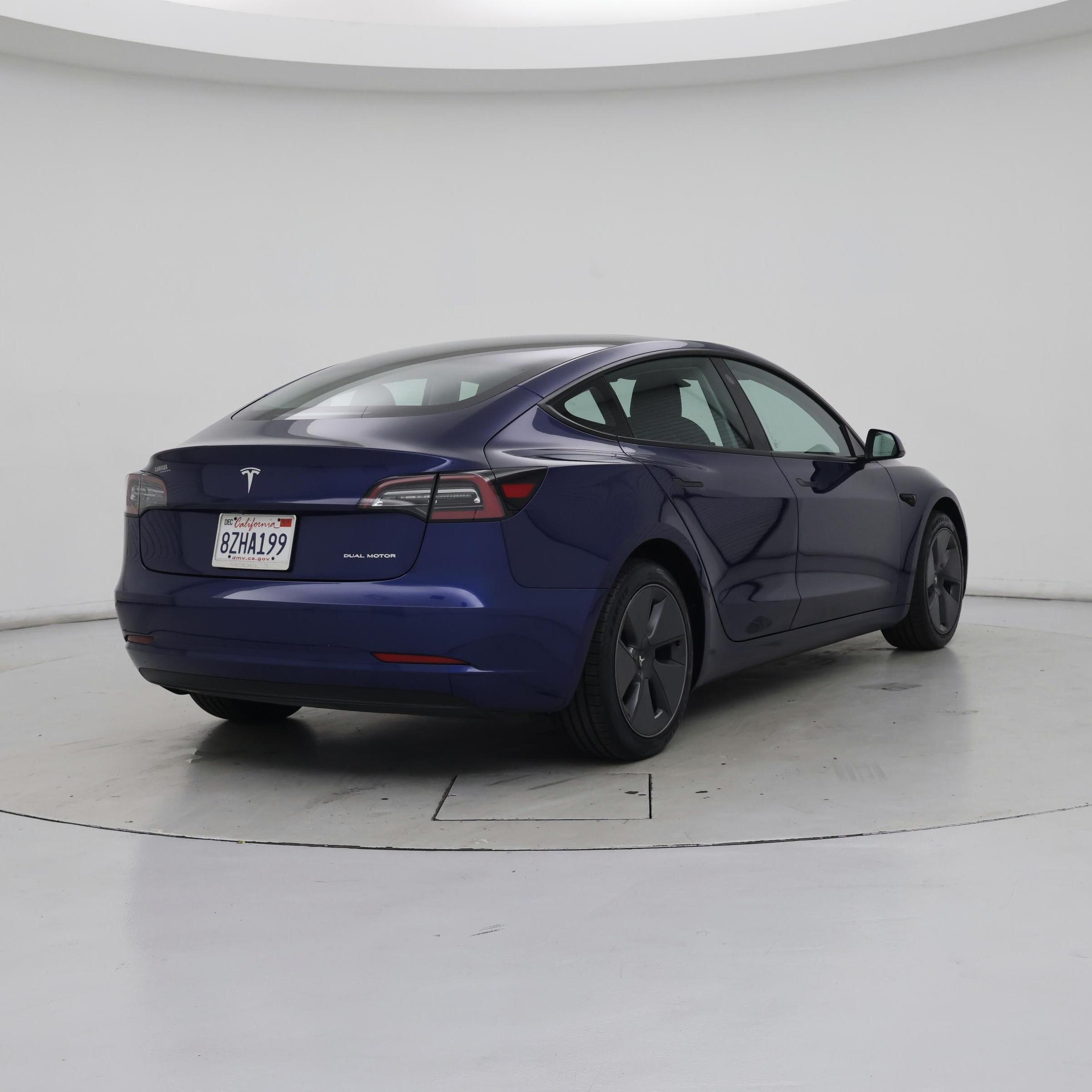 Thumbnail: 2022 Tesla Model 3 - 8