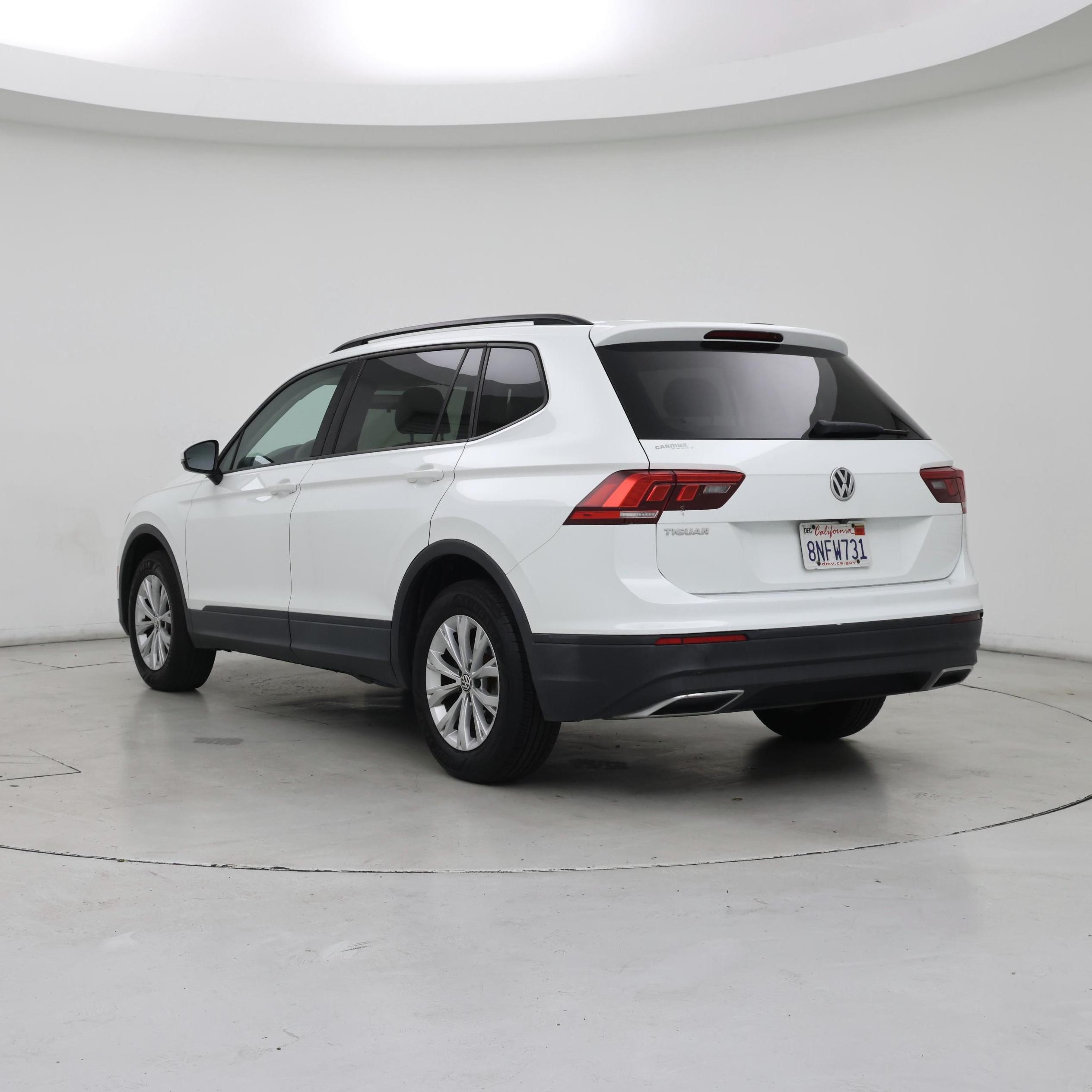 Thumbnail: 2019 Volkswagen Tiguan - 2