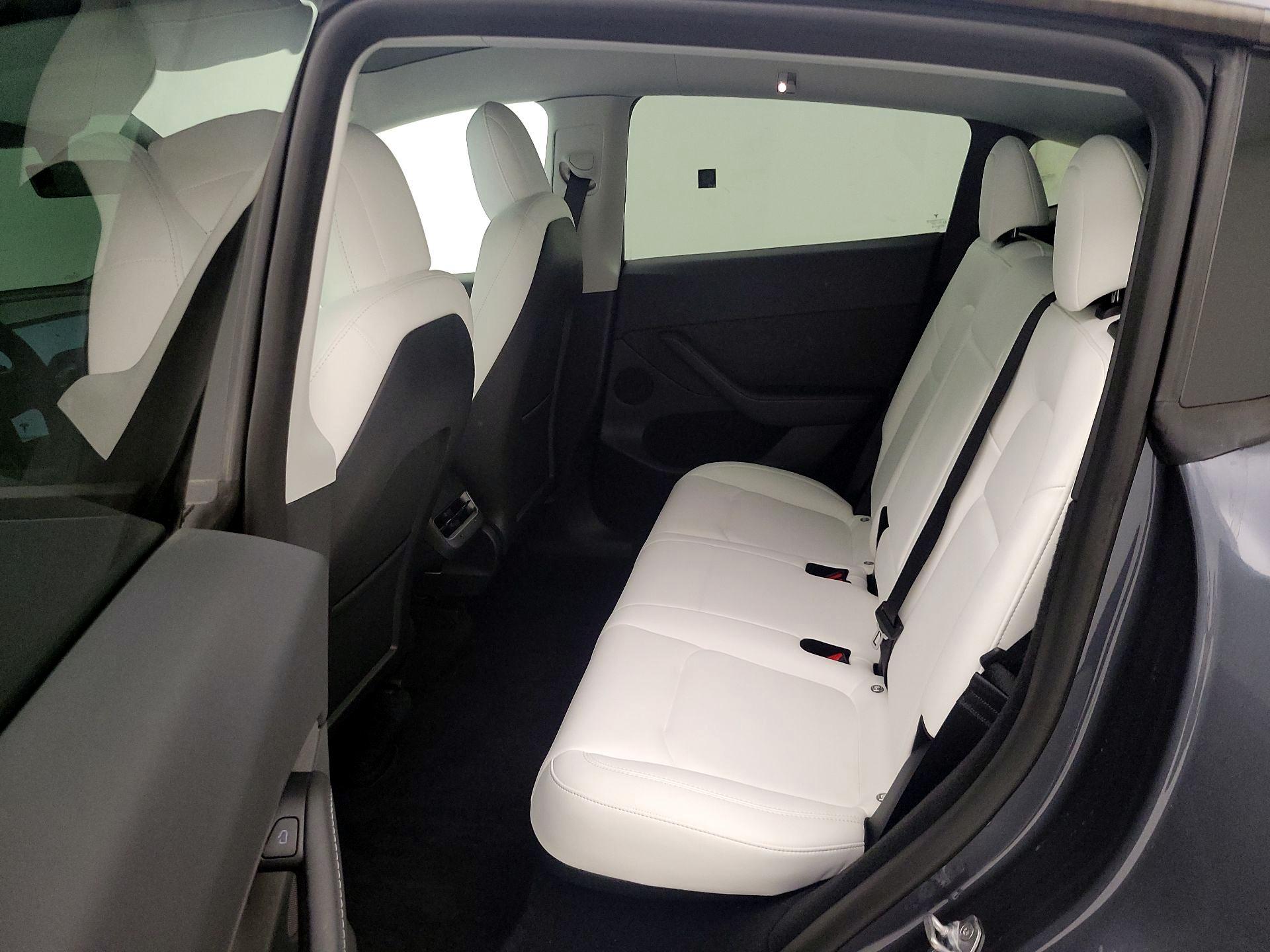 Thumbnail: 2023 Tesla Model Y - 19