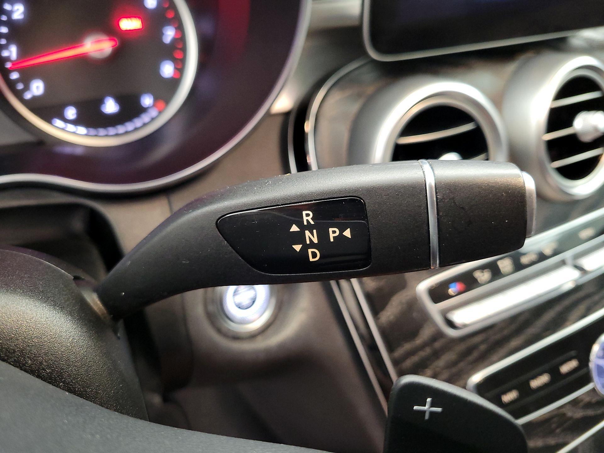 Thumbnail: 2020 Mercedes-Benz C-Class - 17