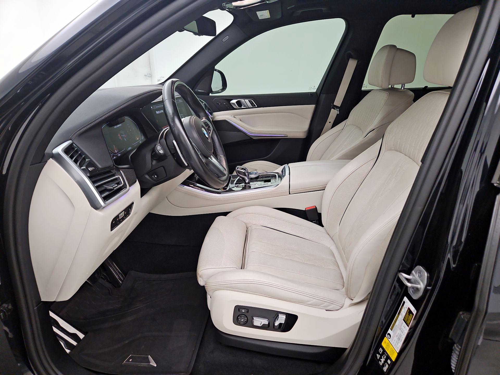 Thumbnail: 2021 BMW X5 - 11