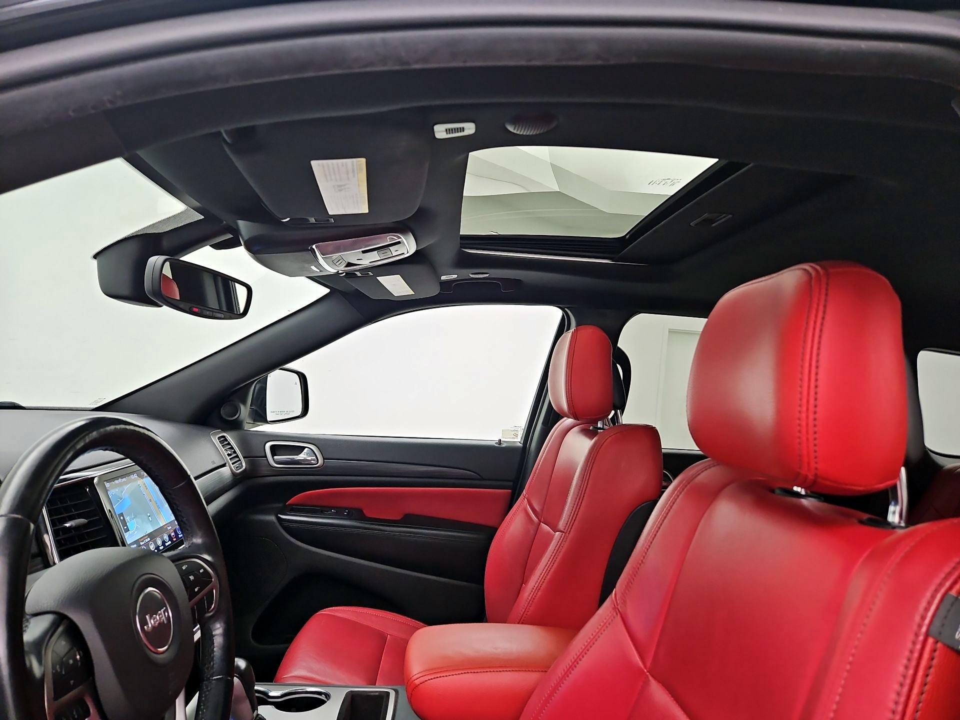 Thumbnail: 2019 Jeep Grand Cherokee - 20