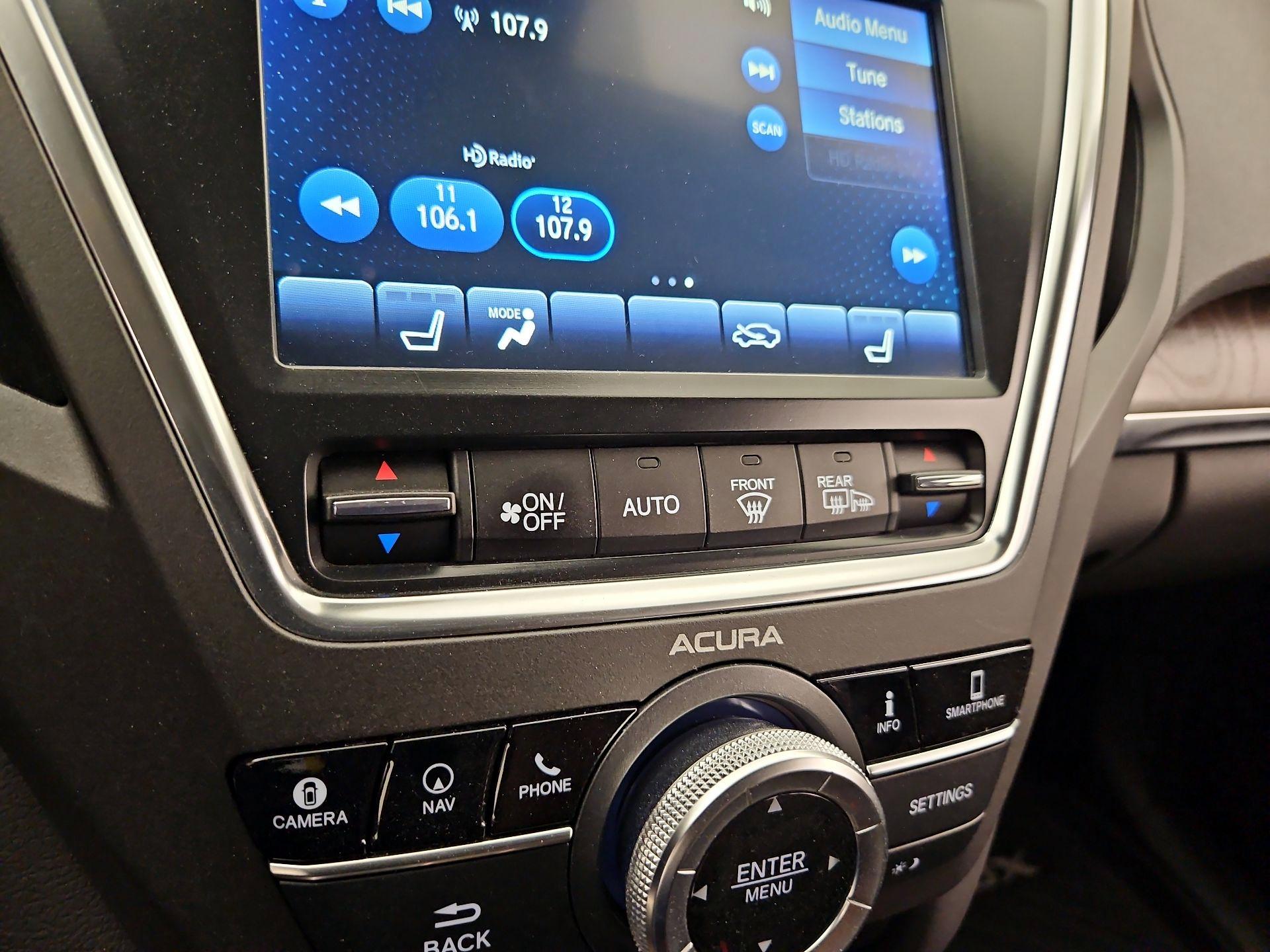 Thumbnail: 2019 Acura MDX - 17